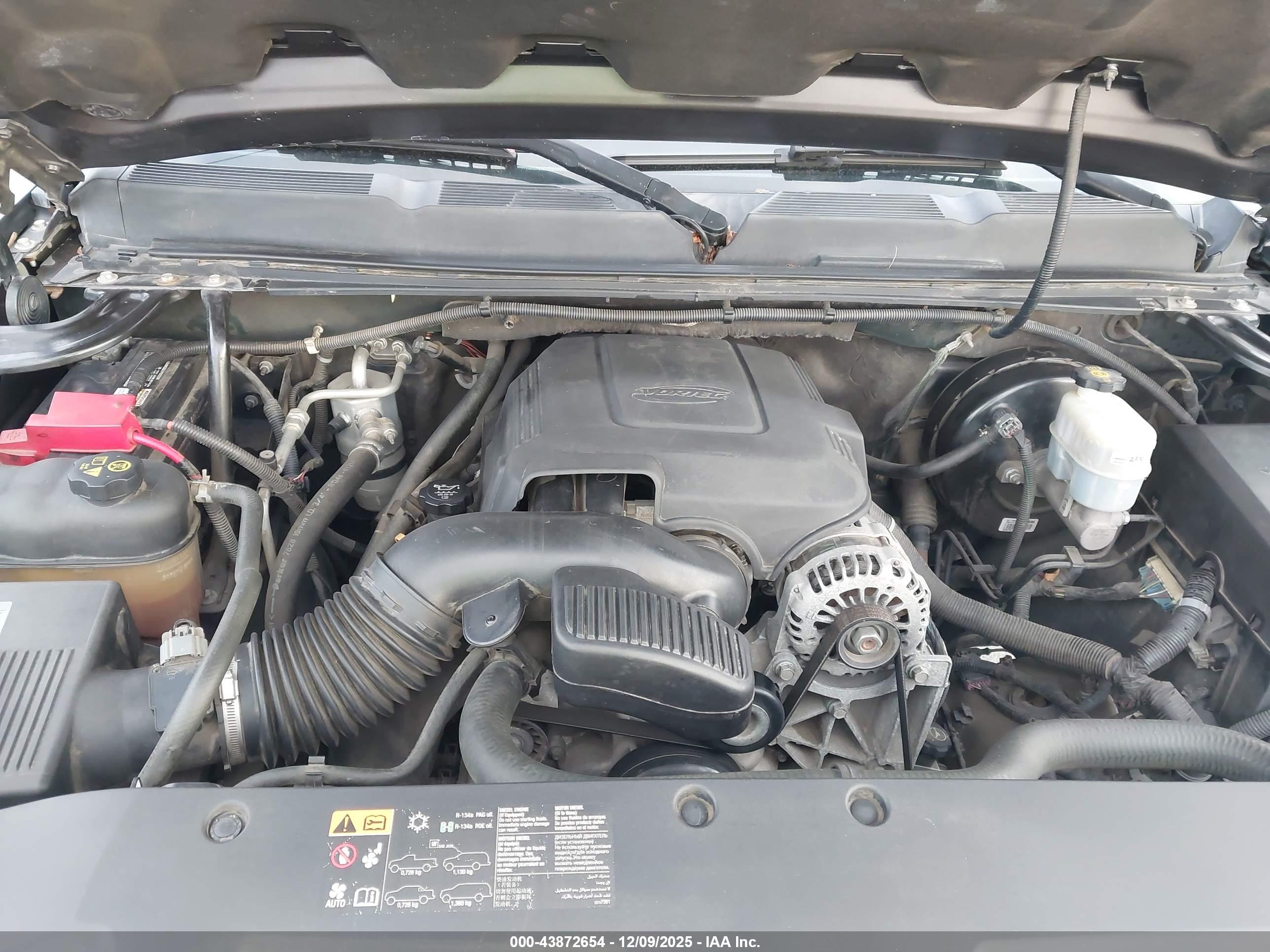 CHEVROLET SILVERADO image 10