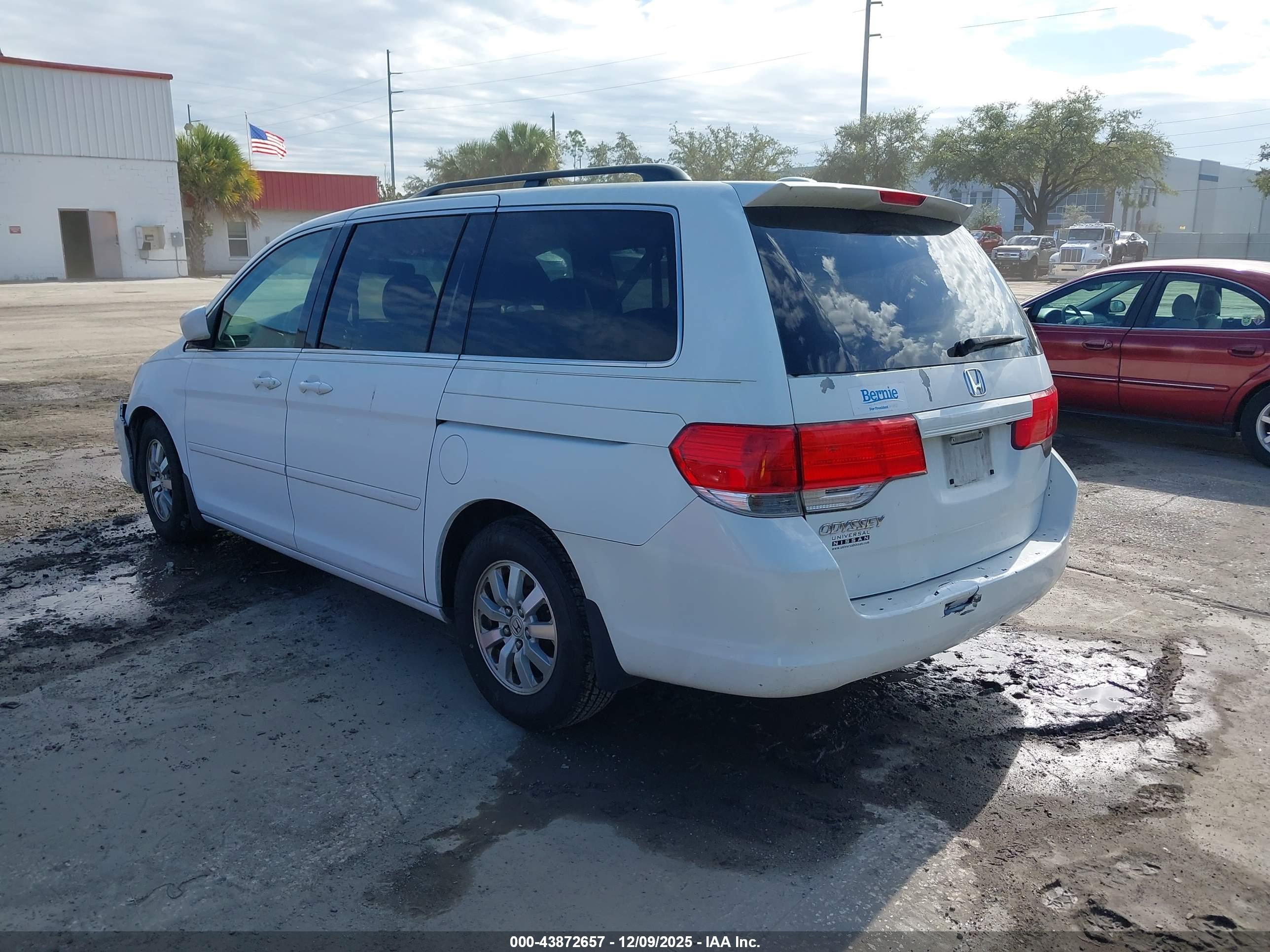 HONDA ODYSSEY image 3