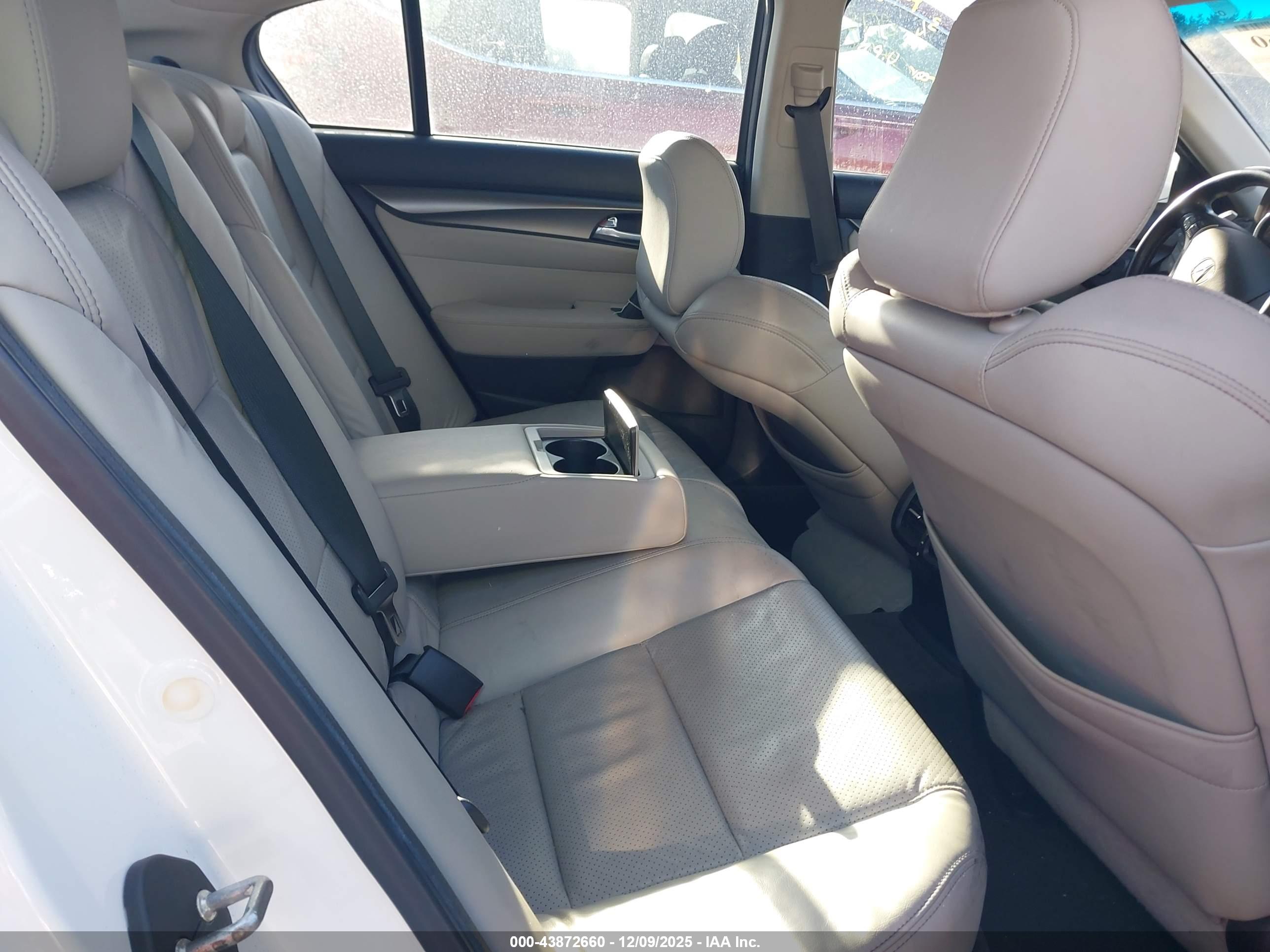 ACURA TL image 8