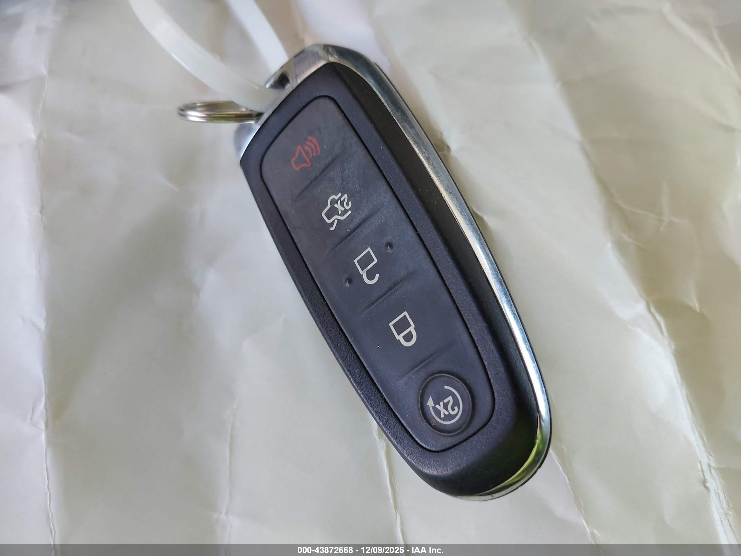 FORD EXPEDITION image 11