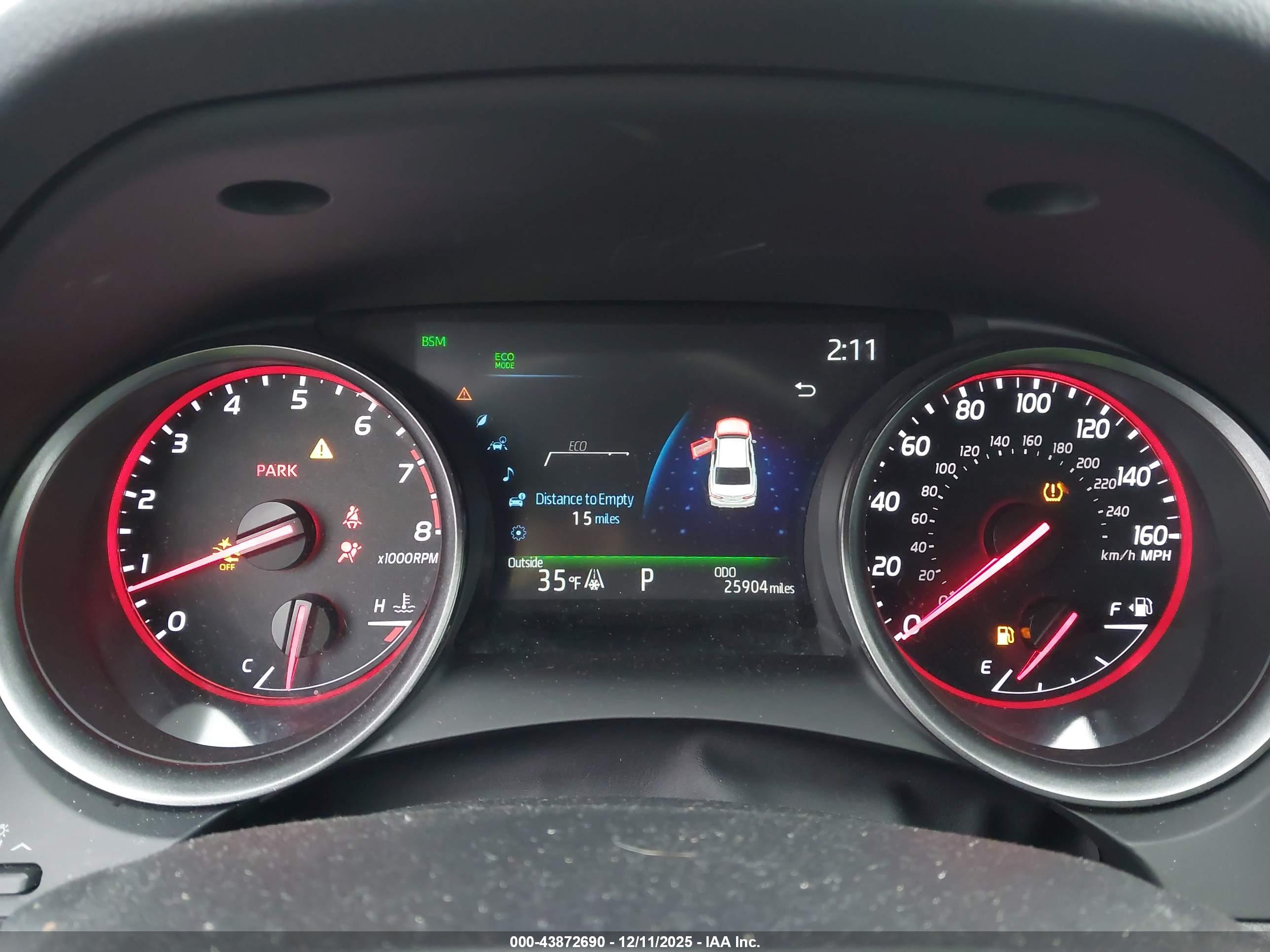 TOYOTA CAMRY image 7