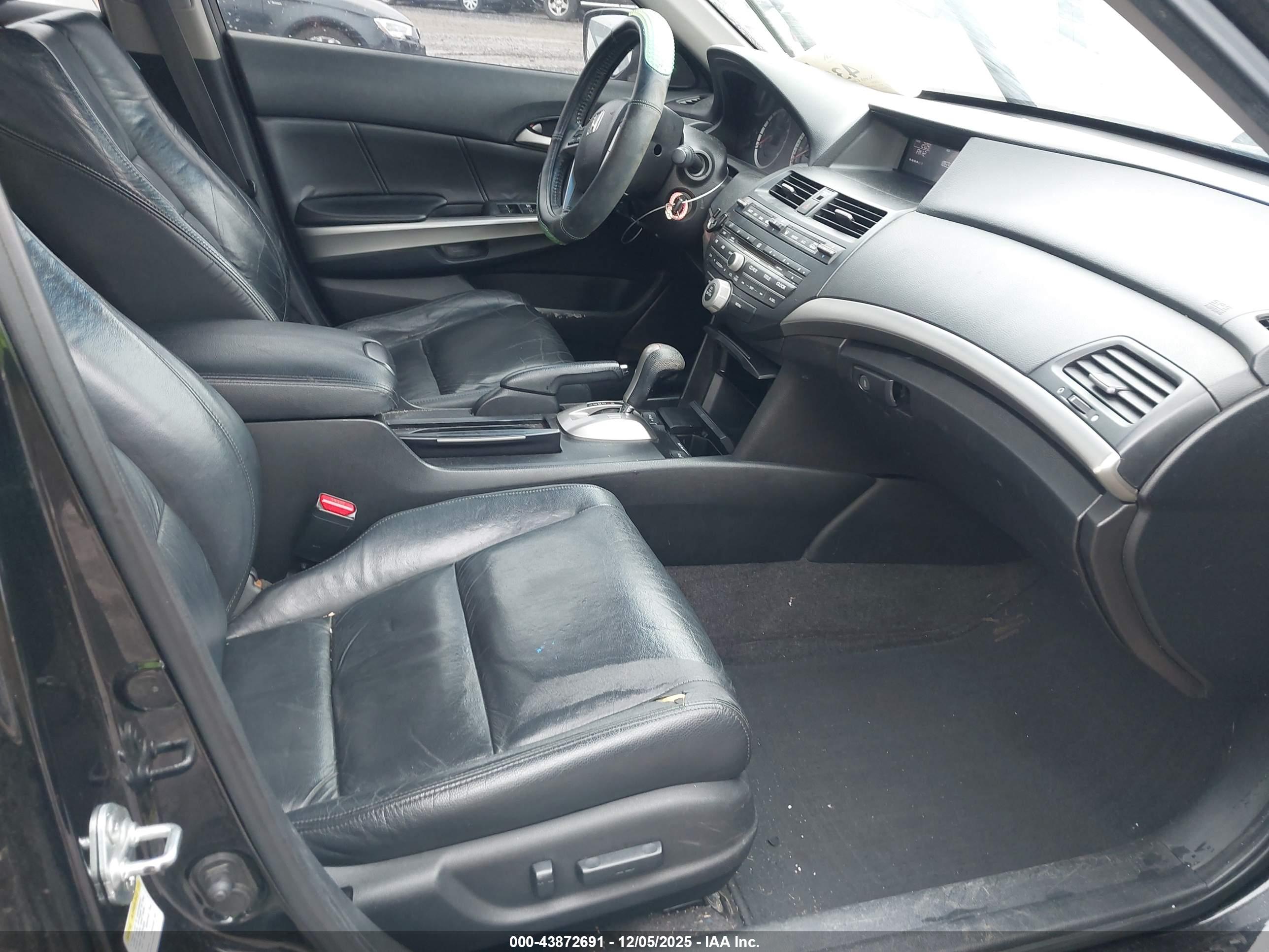 HONDA ACCORD image 5