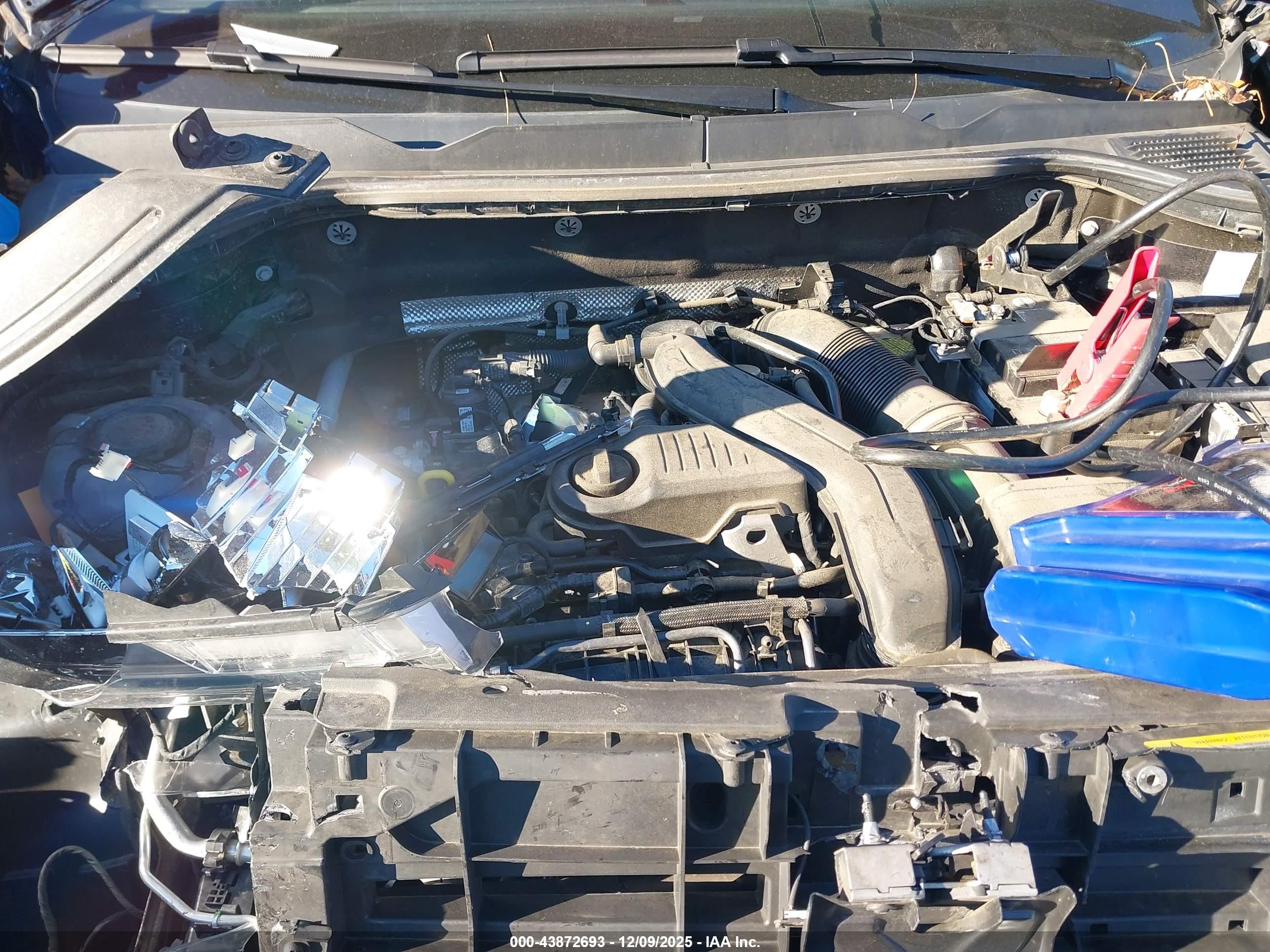 VOLKSWAGEN TAOS image 10