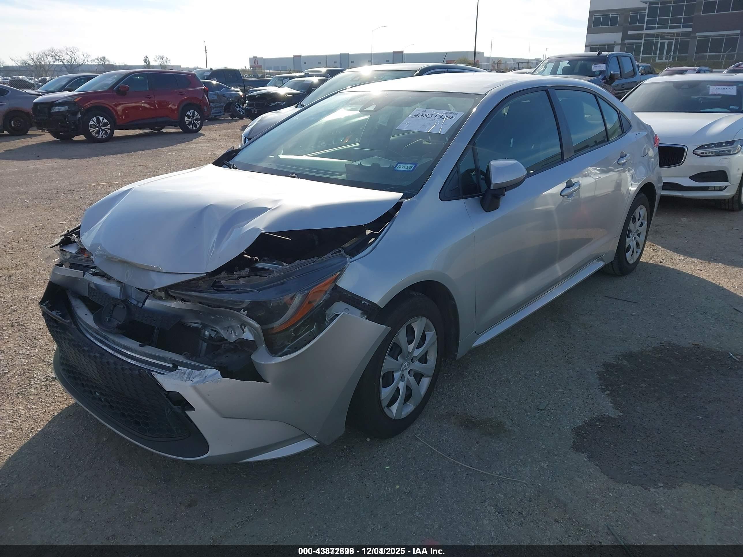 TOYOTA COROLLA image 2