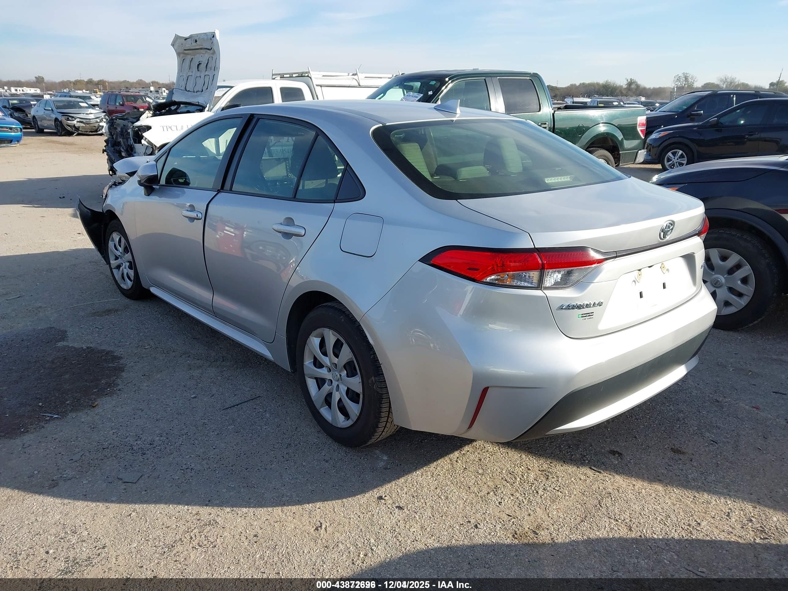 TOYOTA COROLLA image 3