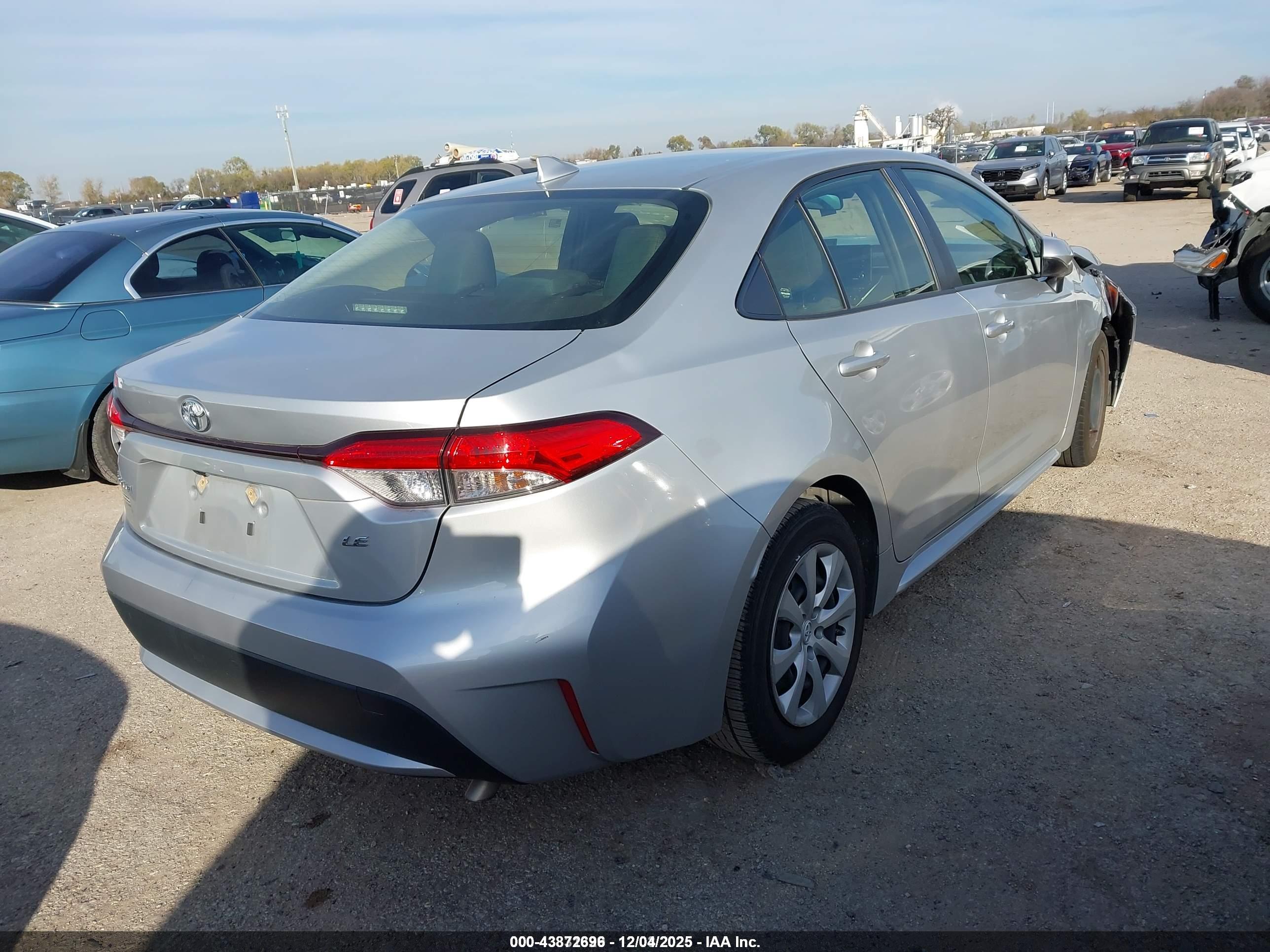 TOYOTA COROLLA image 4