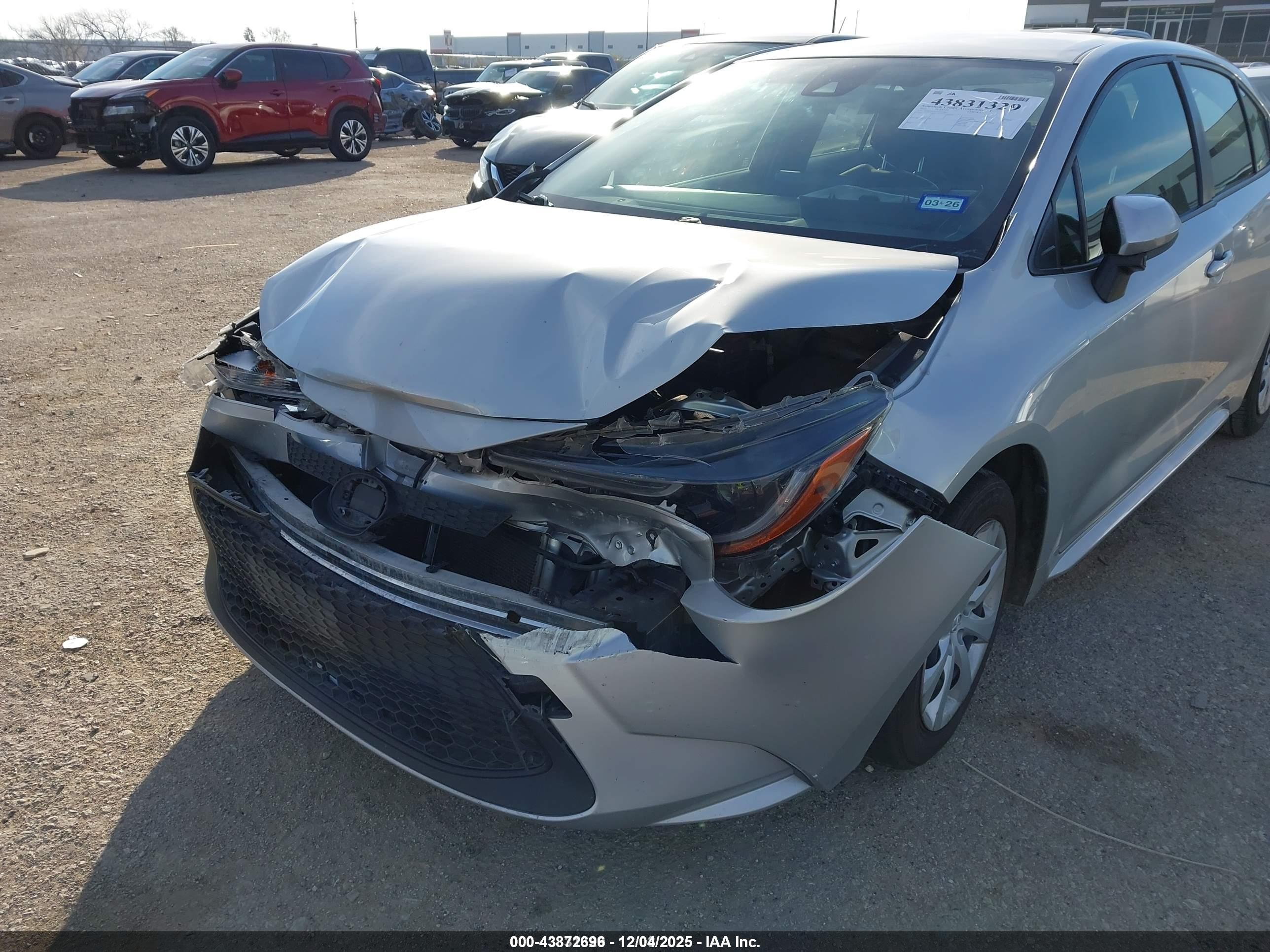 TOYOTA COROLLA image 6