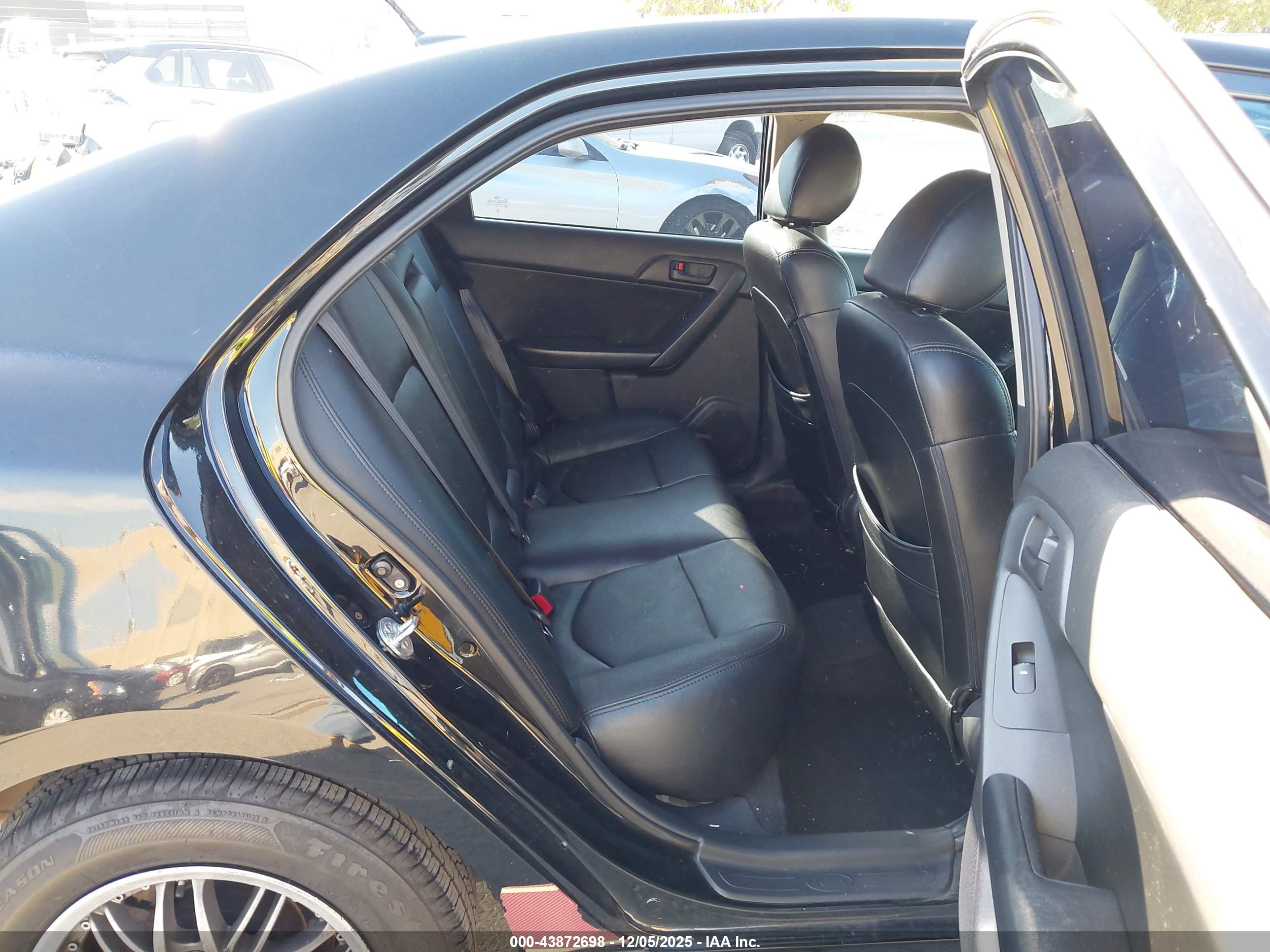 KIA FORTE image 8