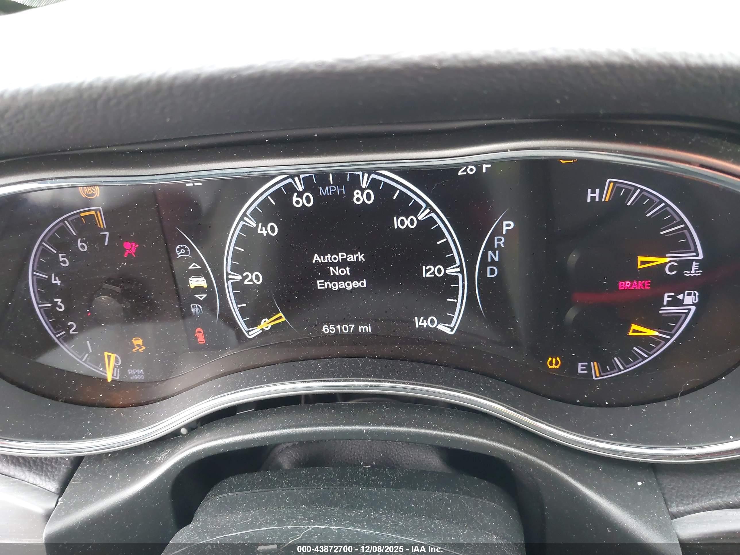 JEEP GRAND image 7