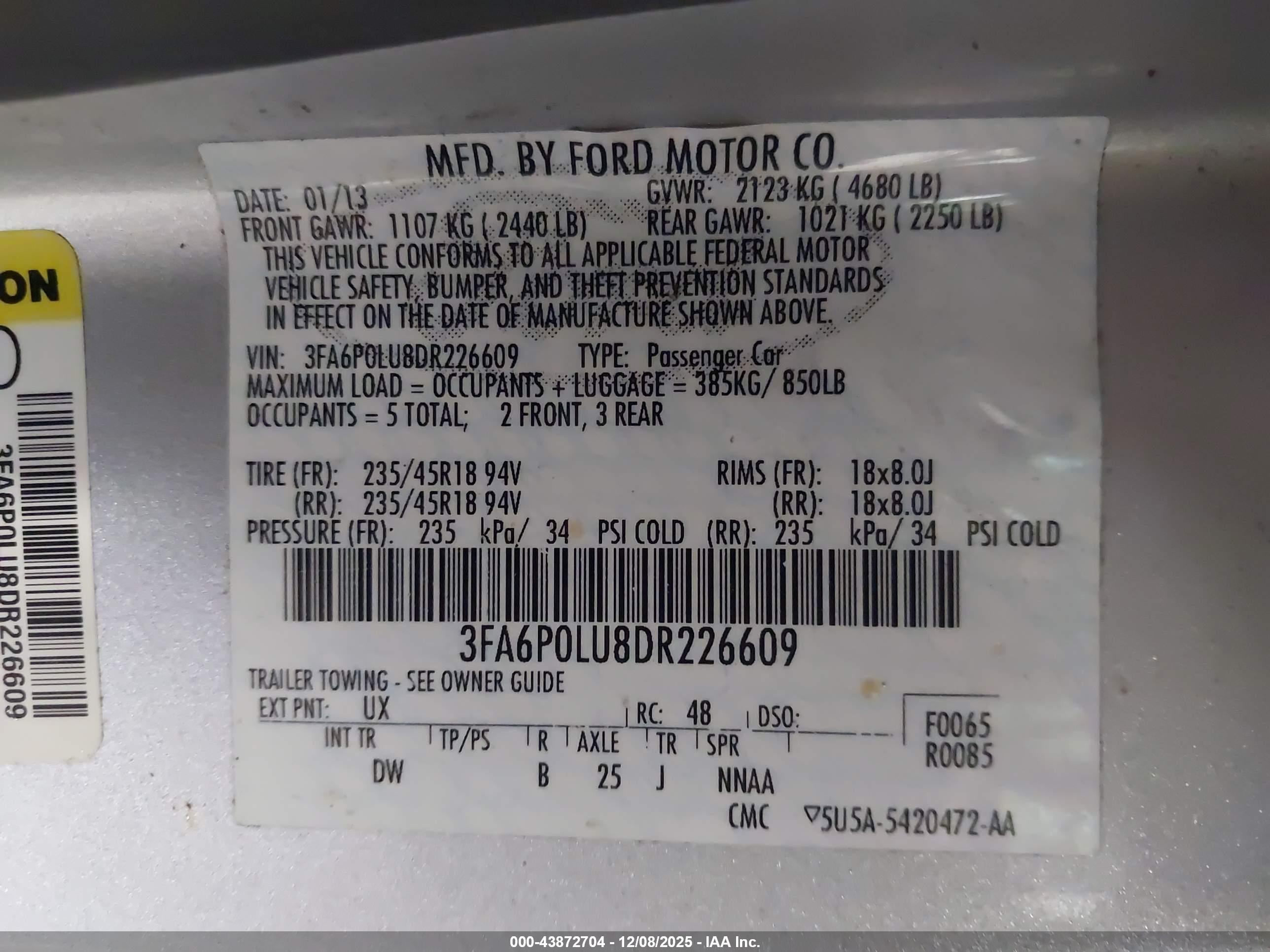 FORD FUSION image 9