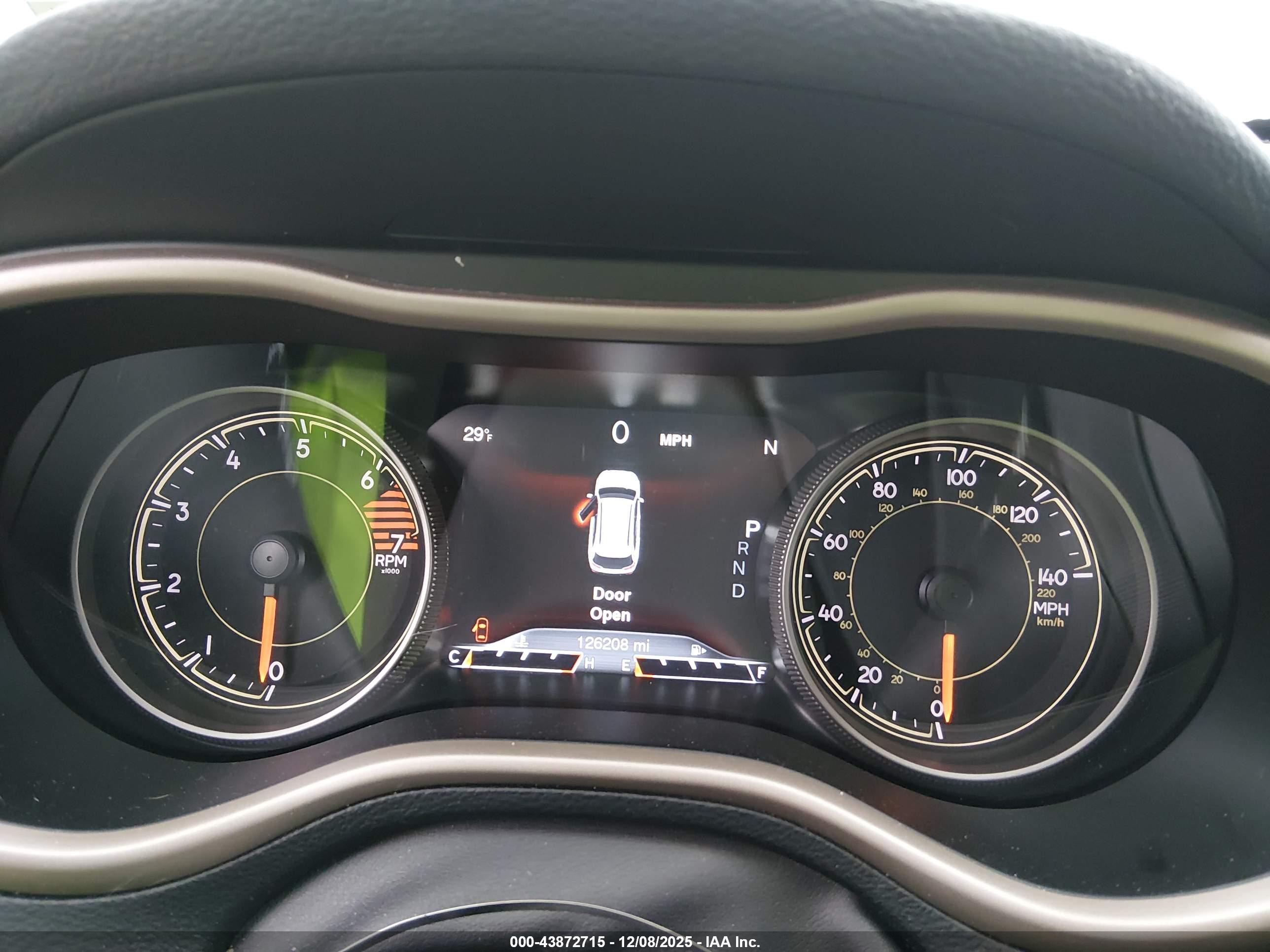 JEEP CHEROKEE image 7