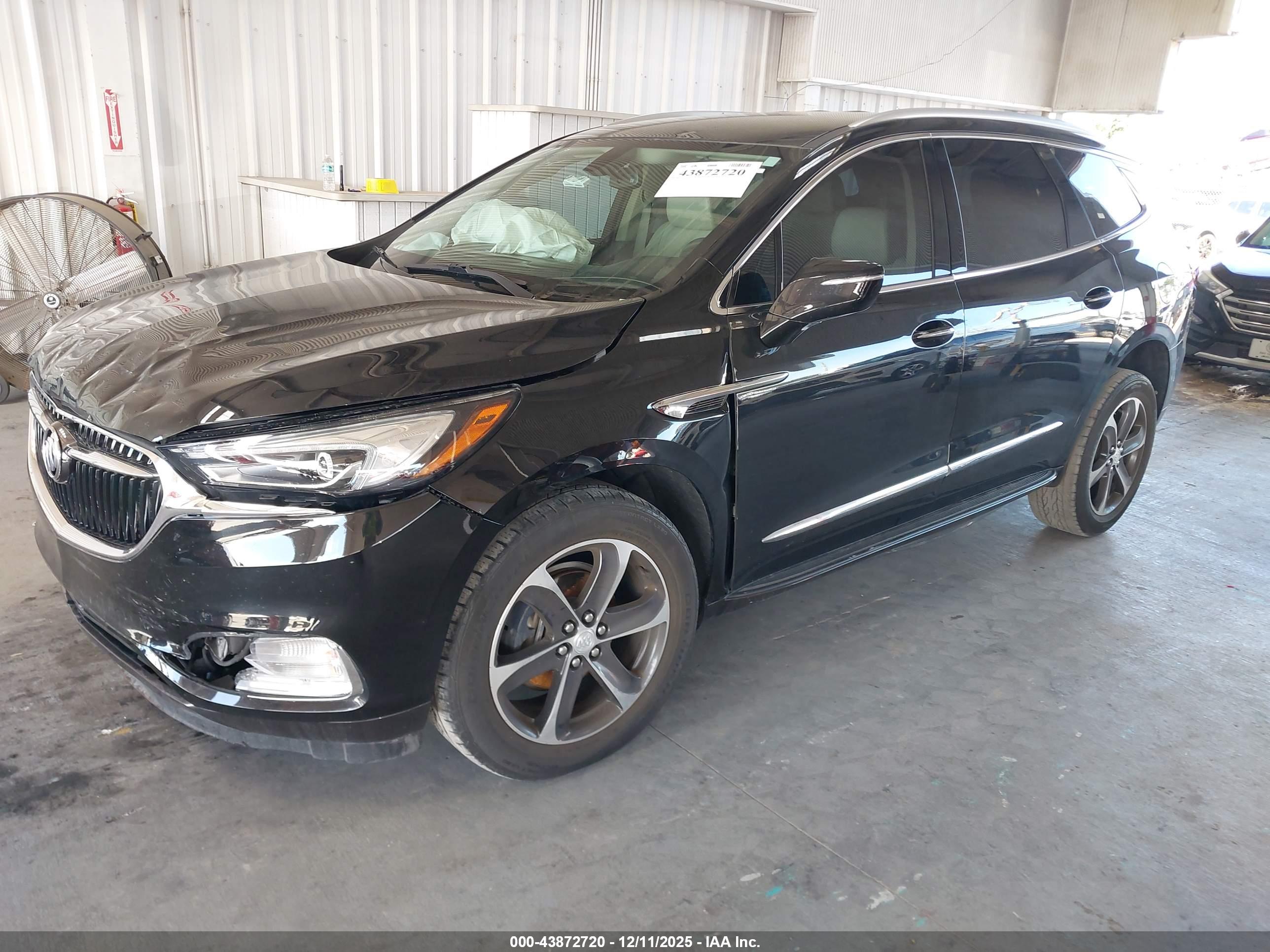 BUICK ENCLAVE image 2