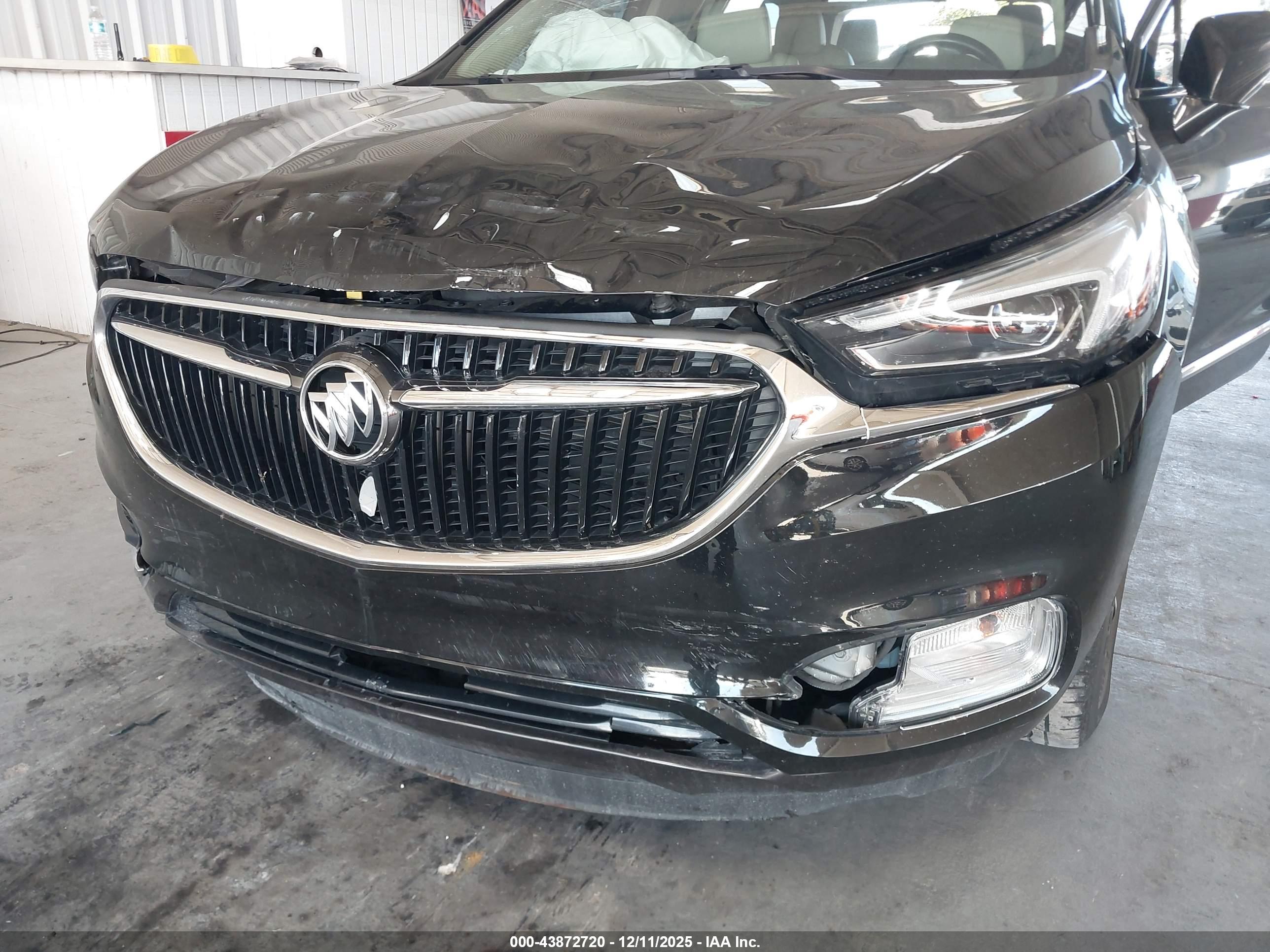 BUICK ENCLAVE image 6