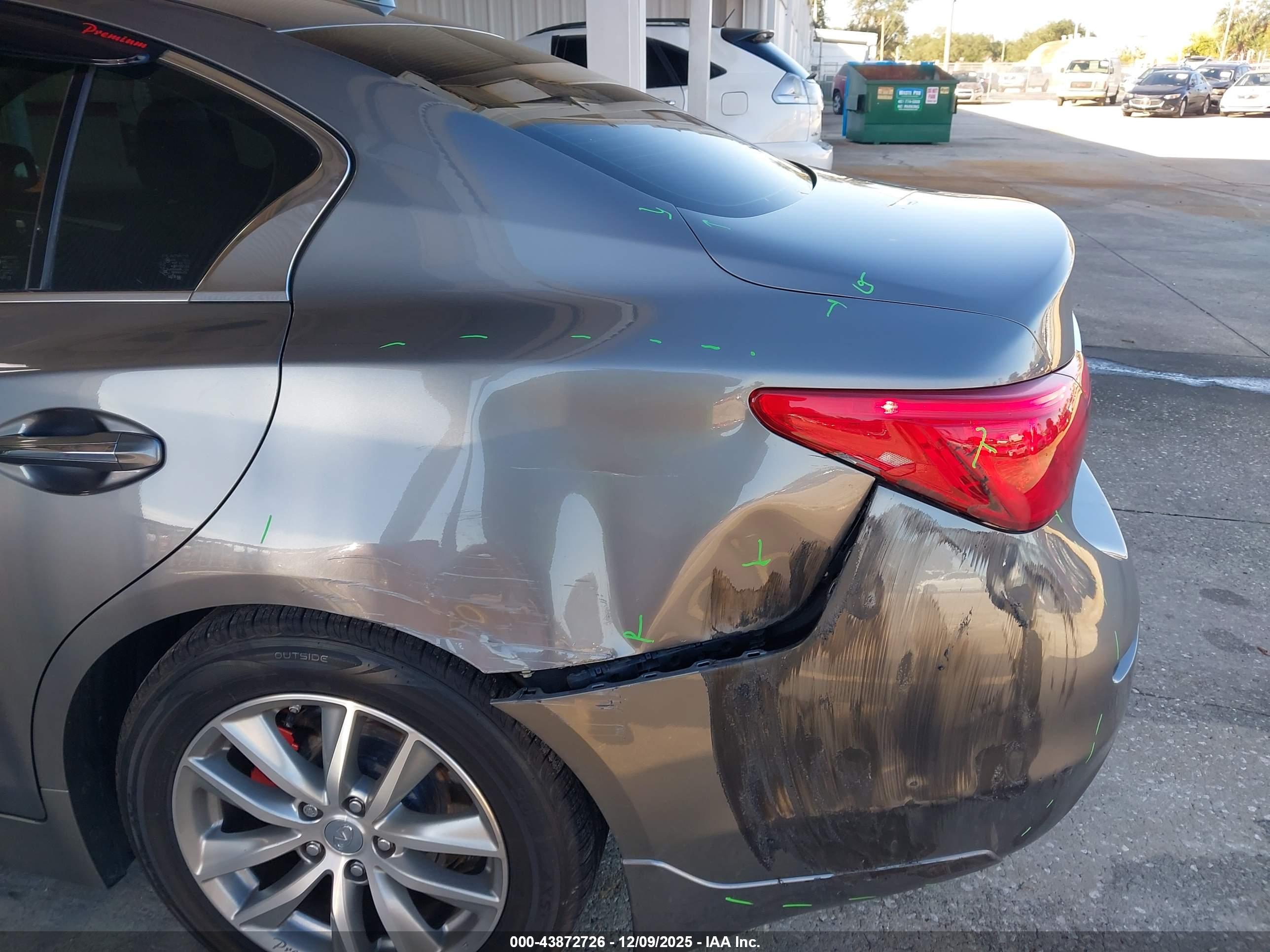 INFINITI Q50 image 6