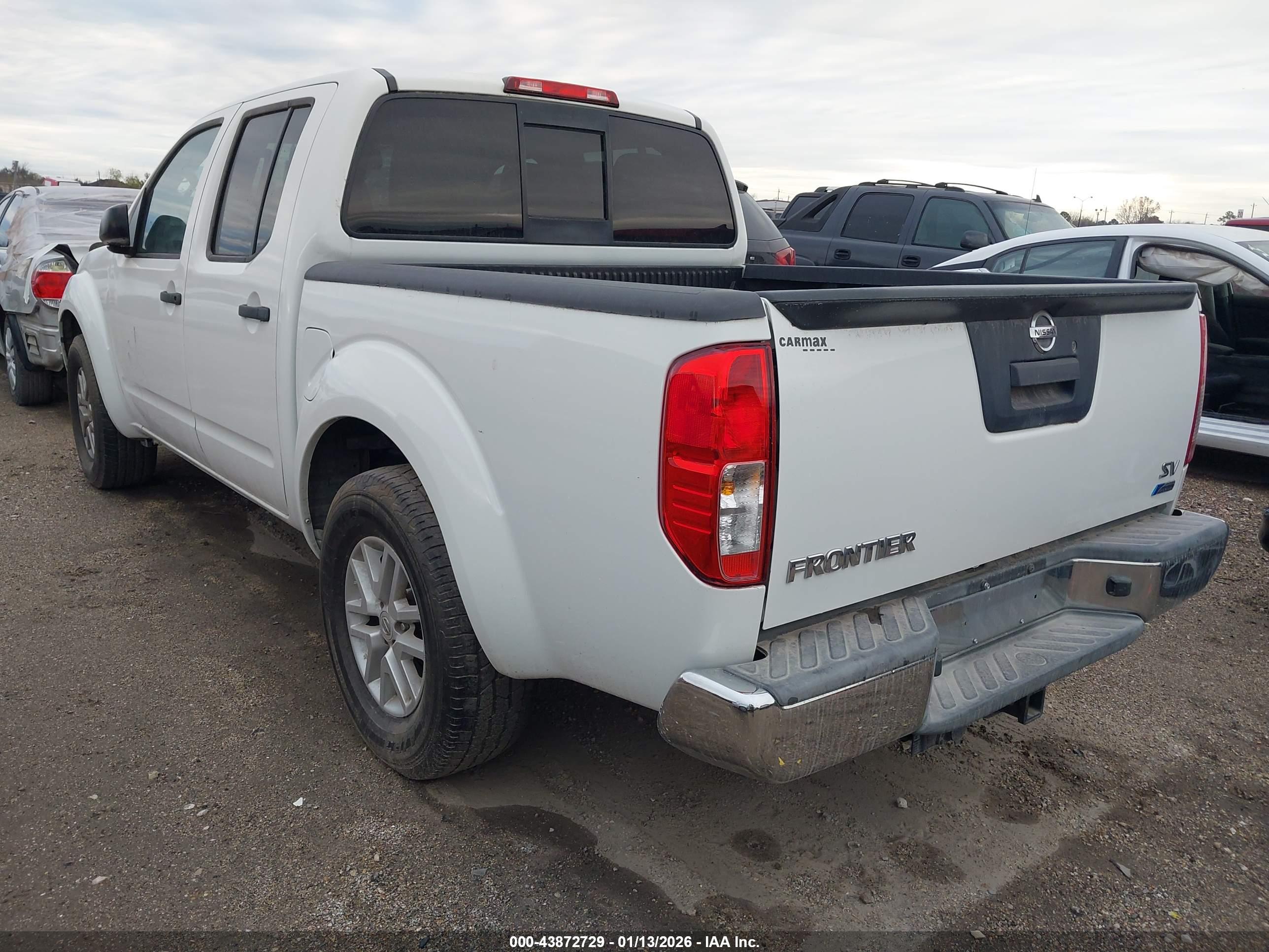 NISSAN FRONTIER image 3