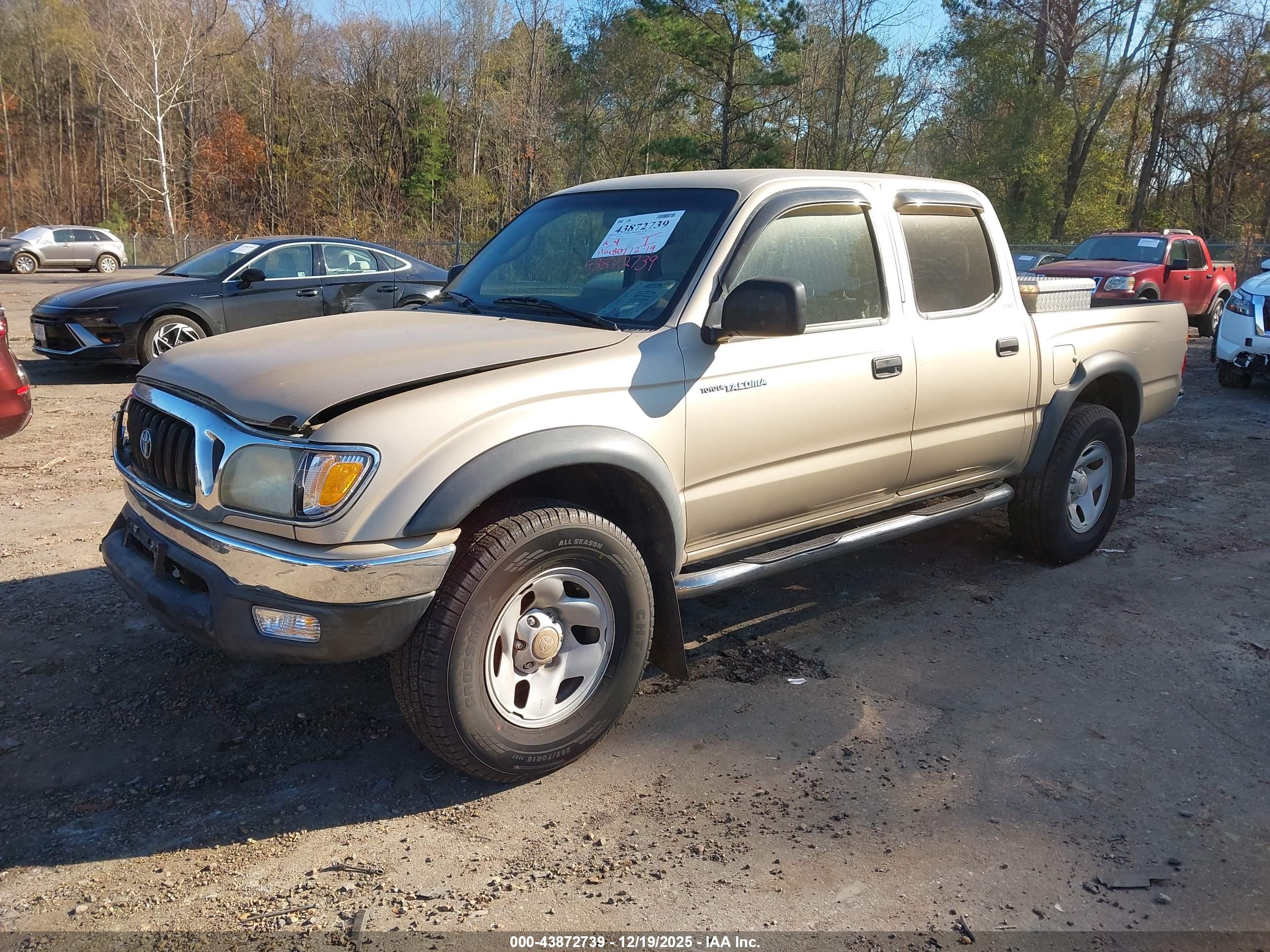 TOYOTA TACOMA image 2