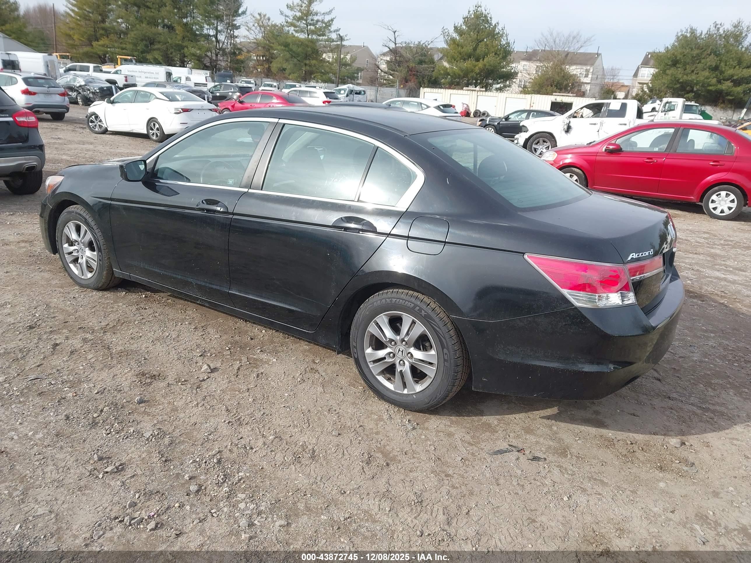 HONDA ACCORD image 3