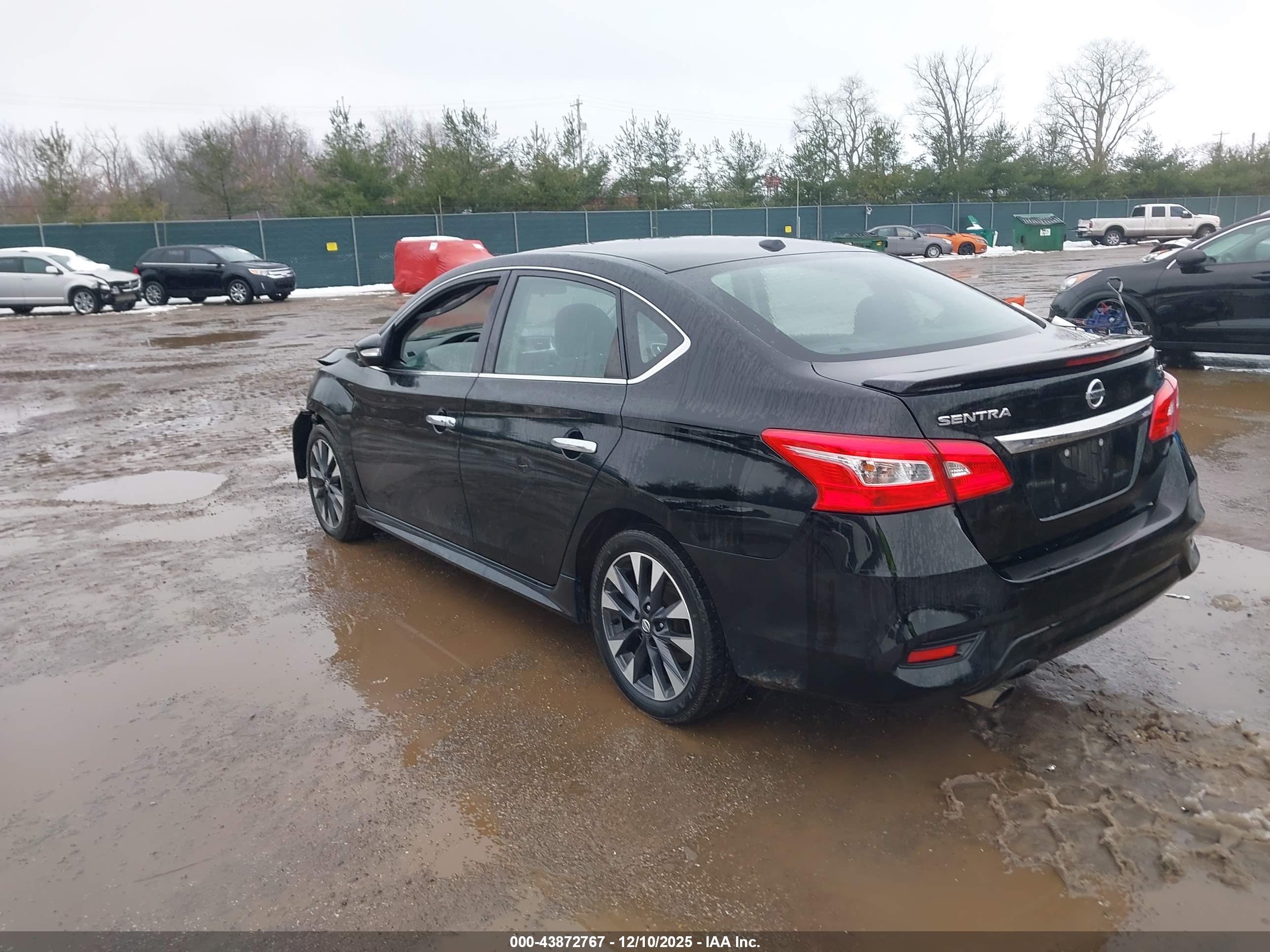NISSAN SENTRA image 3