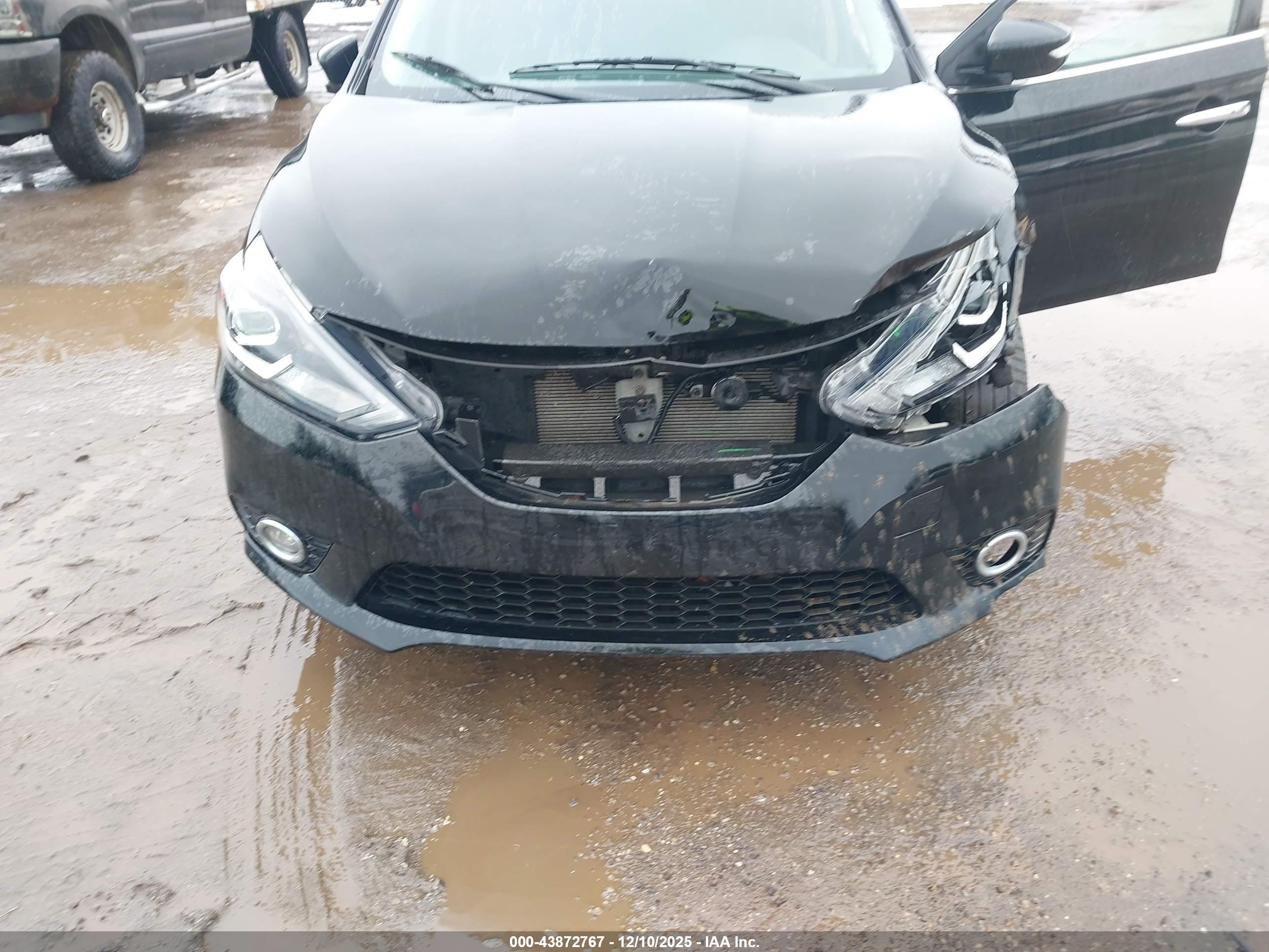 NISSAN SENTRA image 6