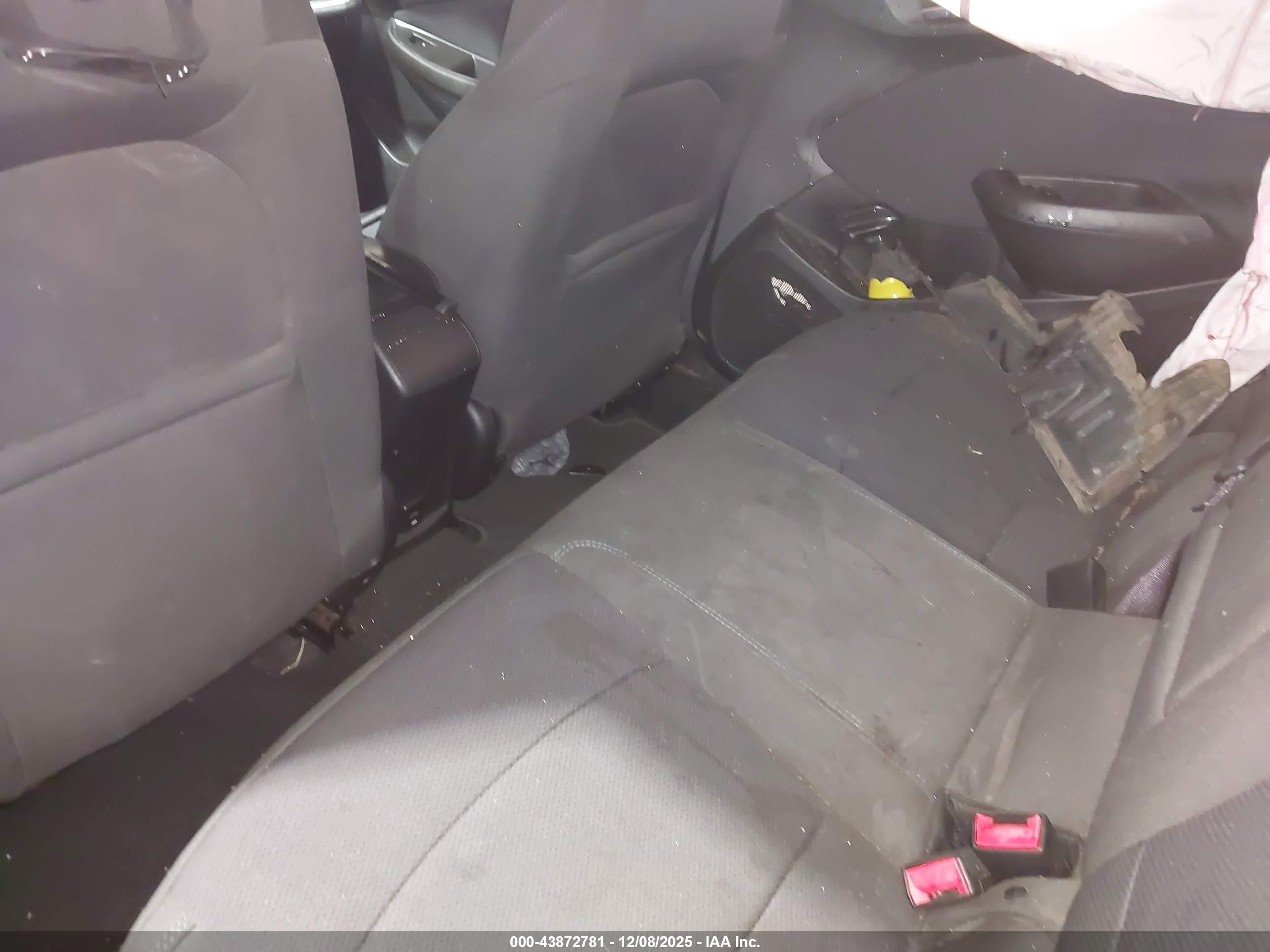 CHEVROLET CRUZE image 8
