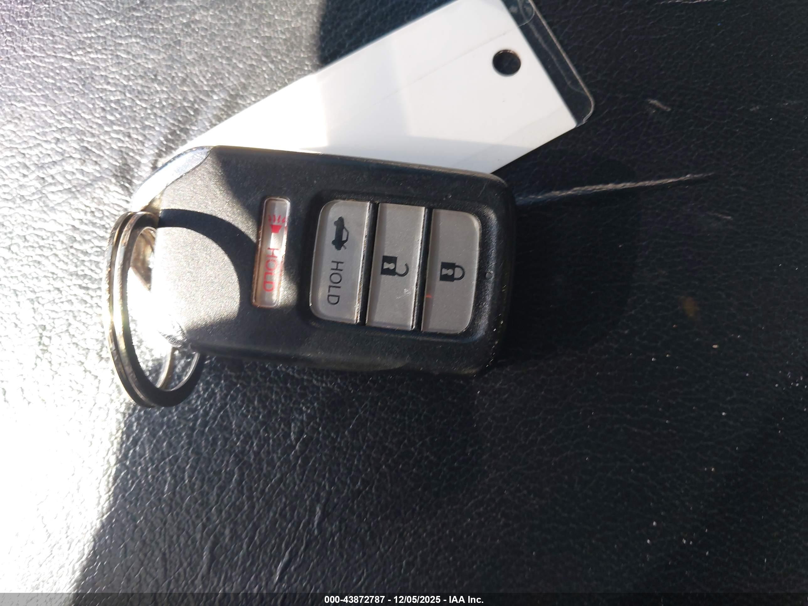 HONDA ACCORD image 11