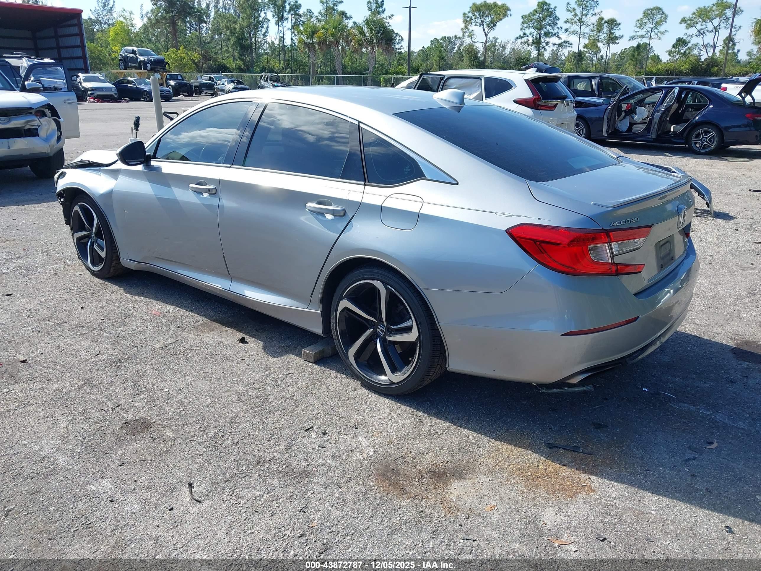 HONDA ACCORD image 3