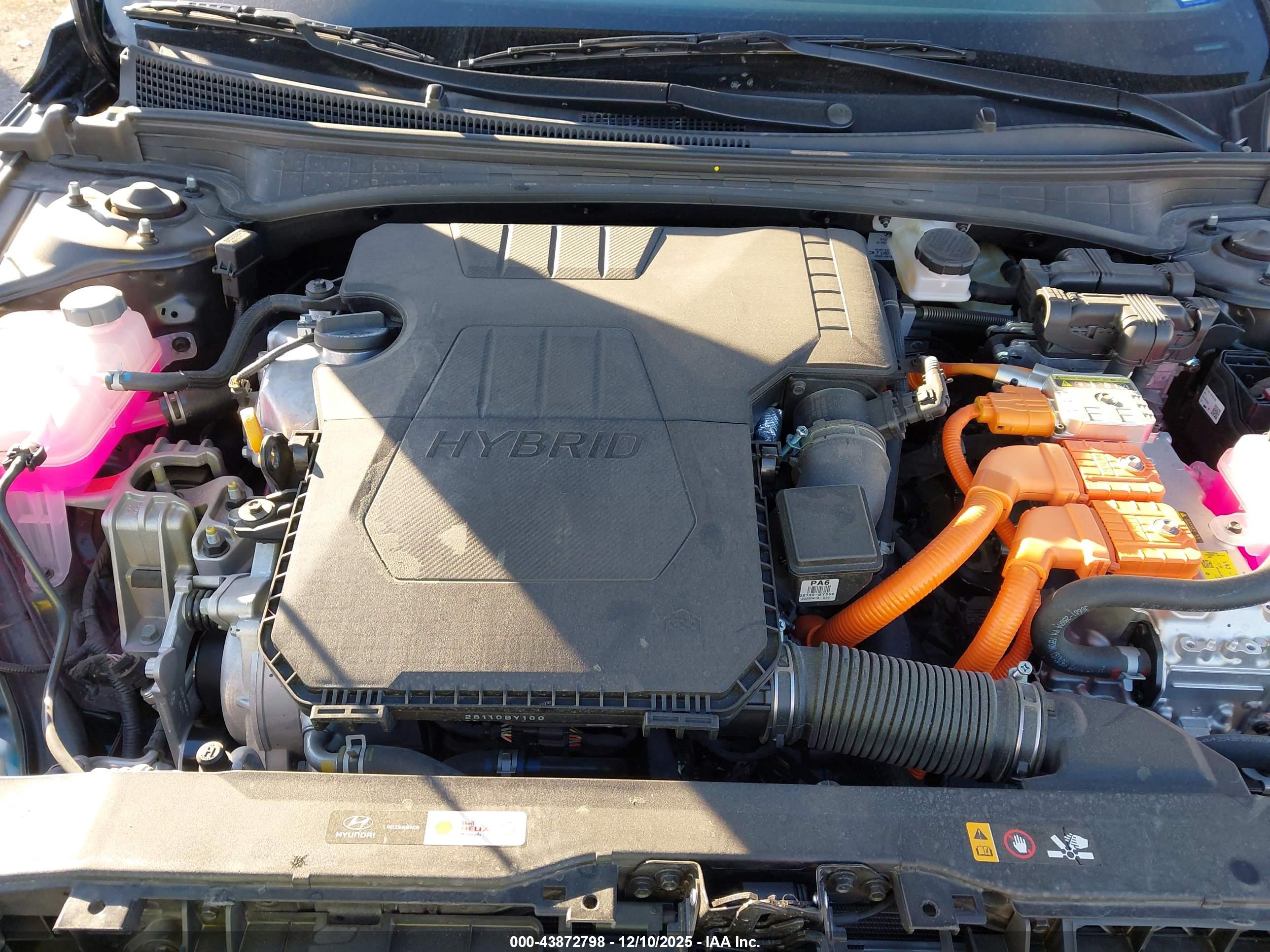 HYUNDAI ELANTRA image 10