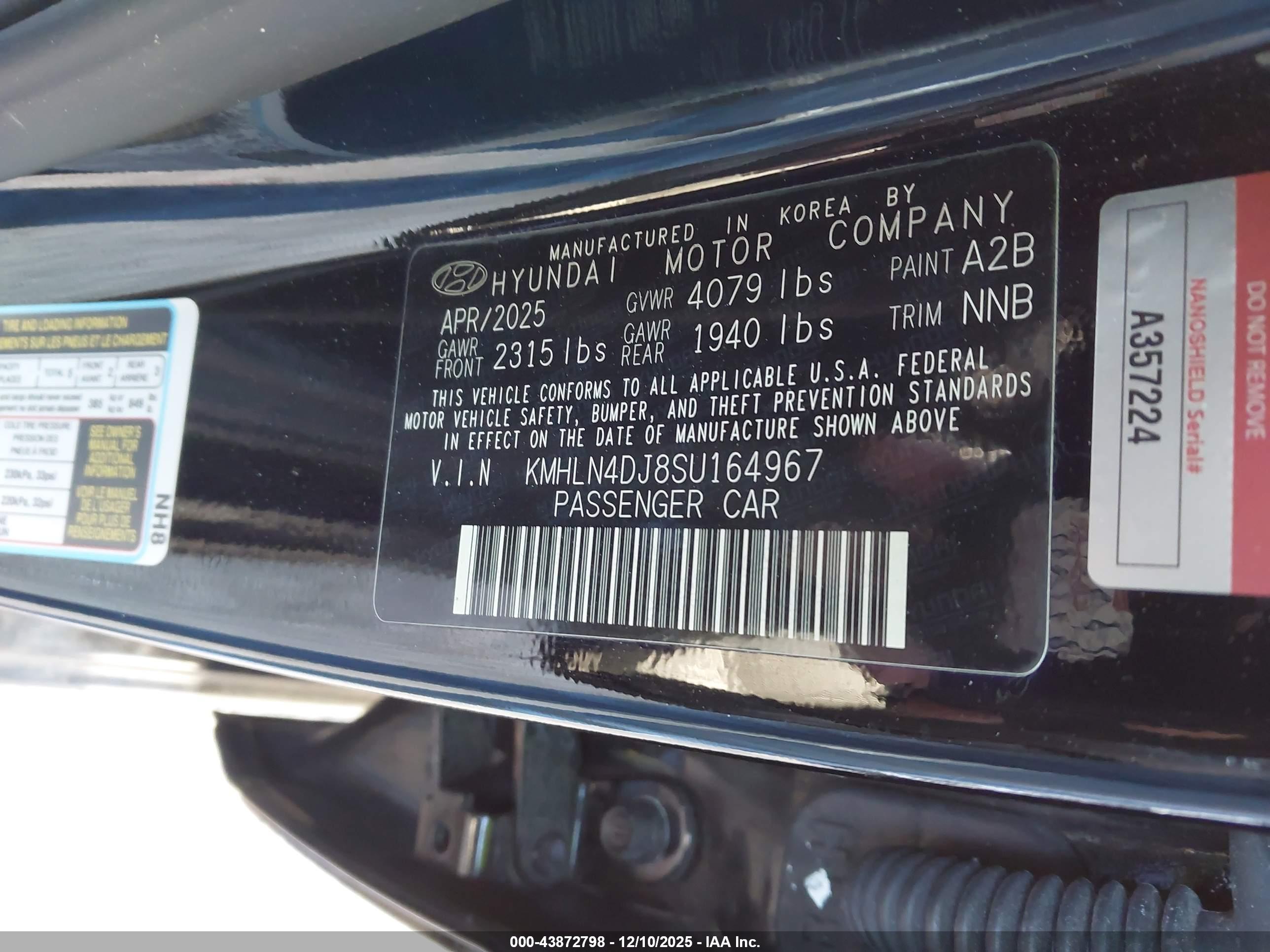 HYUNDAI ELANTRA image 9
