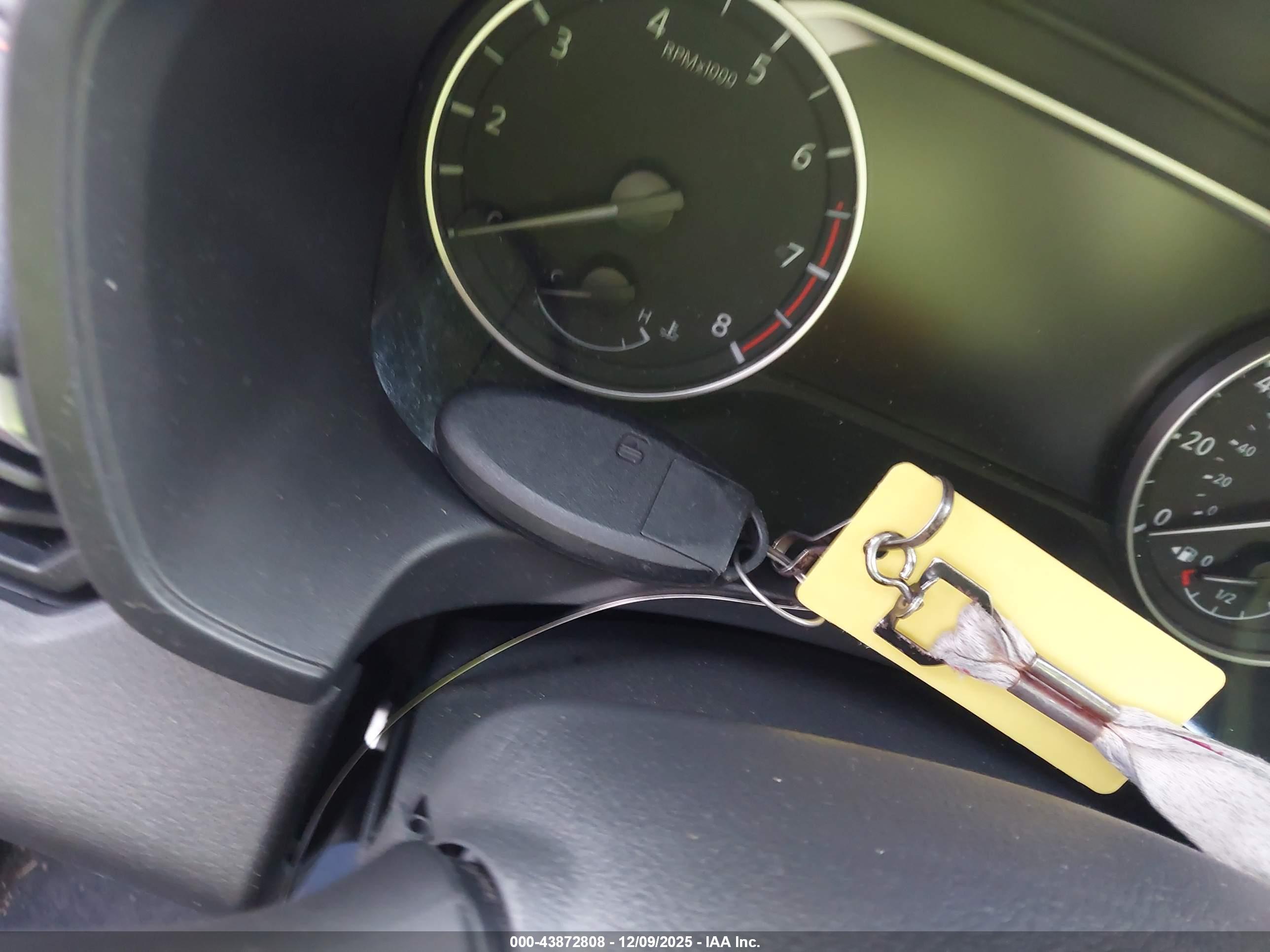 NISSAN ALTIMA image 11