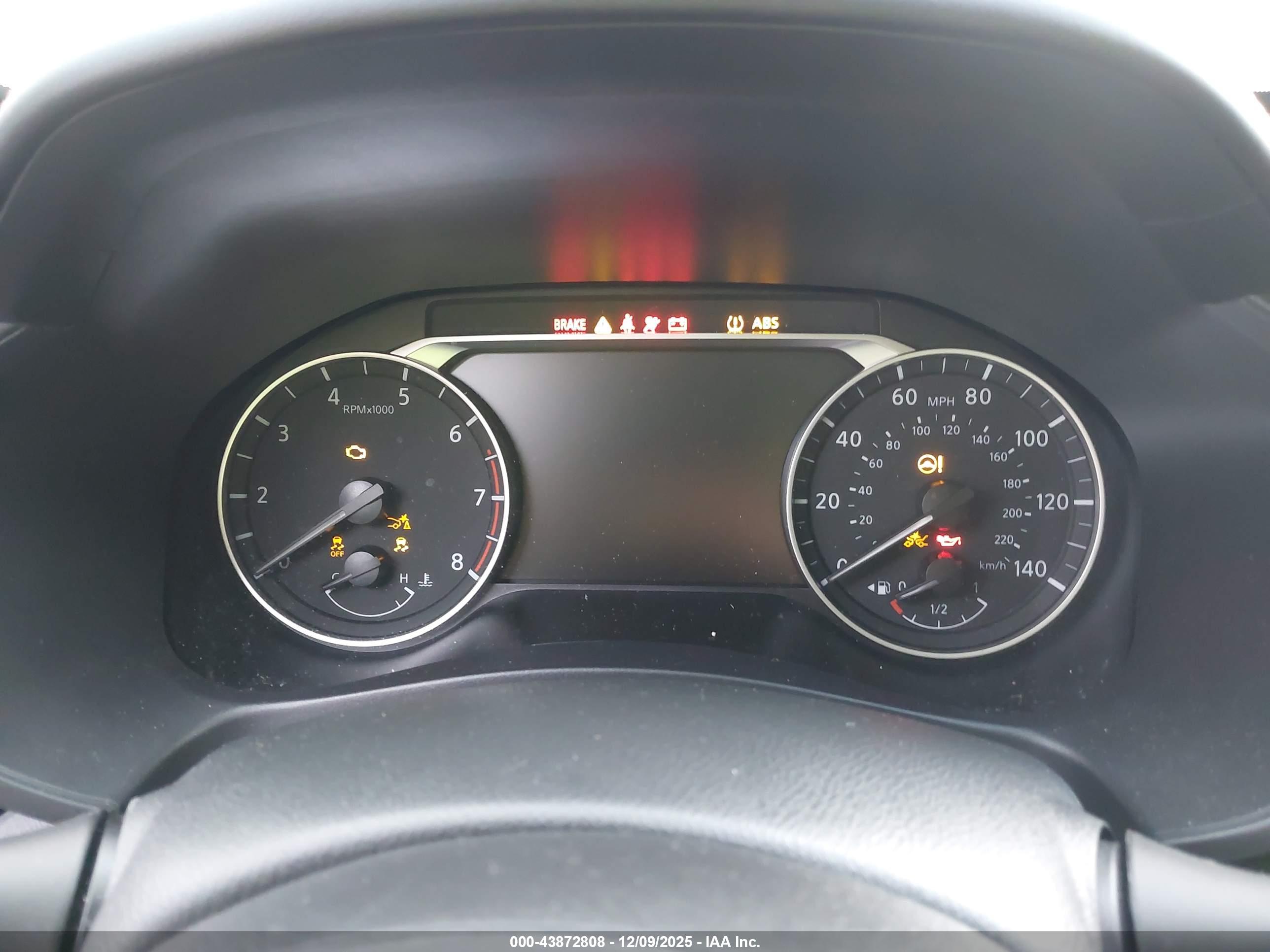 NISSAN ALTIMA image 7