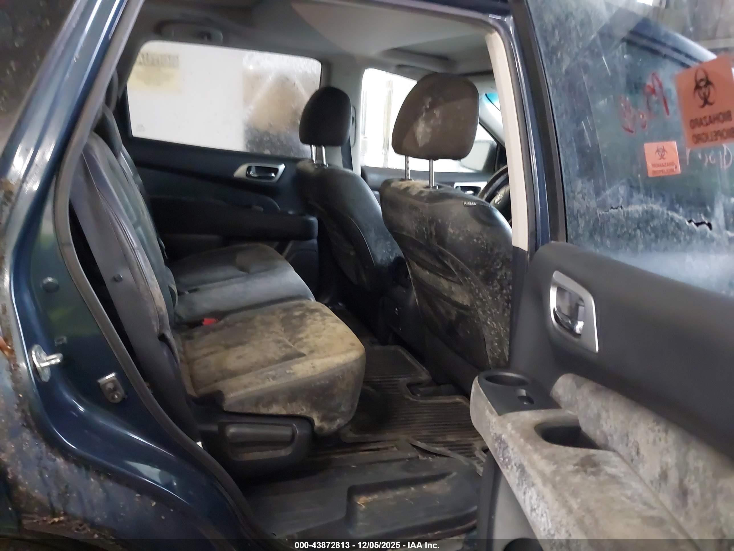 NISSAN PATHFINDER image 8