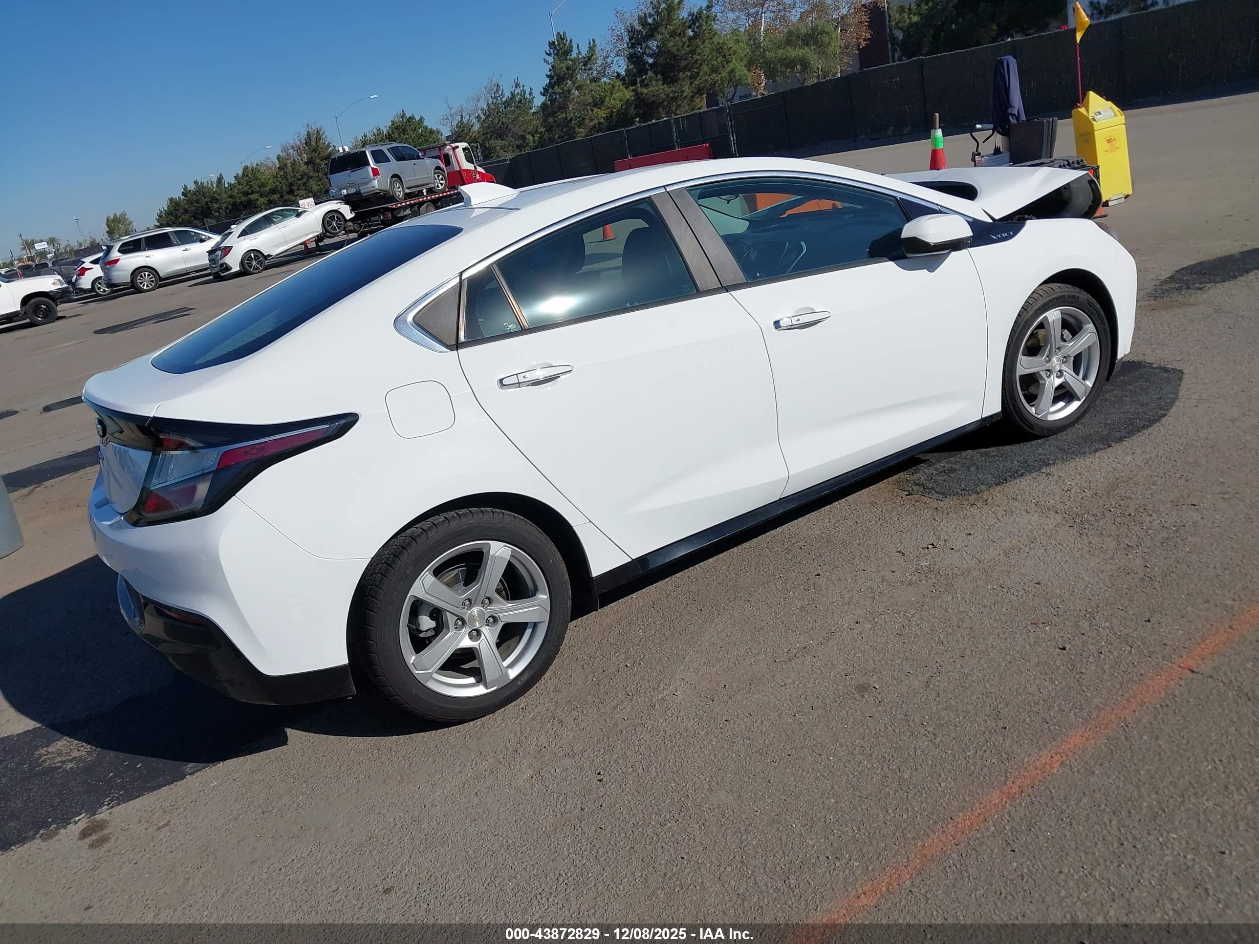 CHEVROLET VOLT image 4
