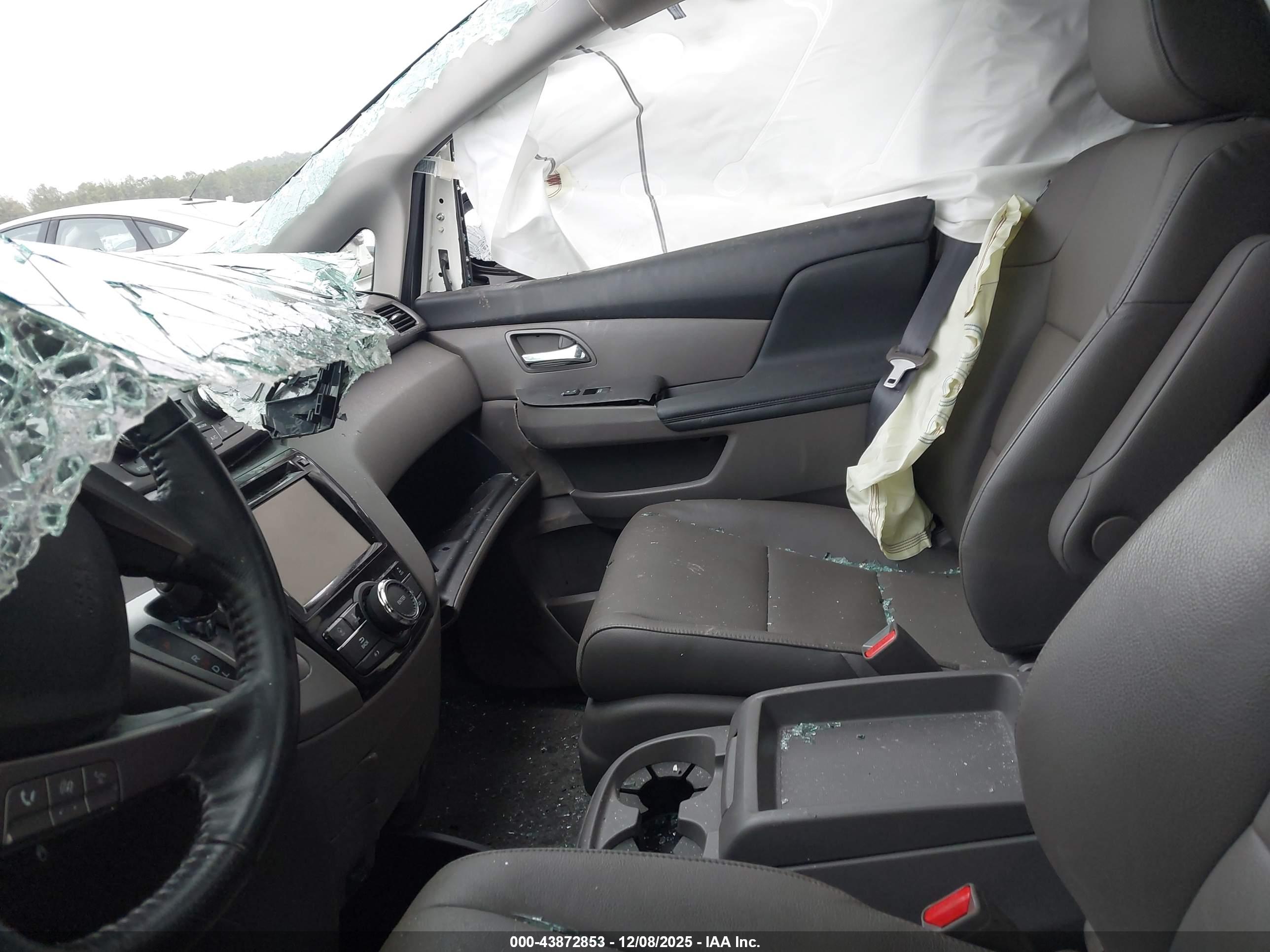 HONDA ODYSSEY image 5