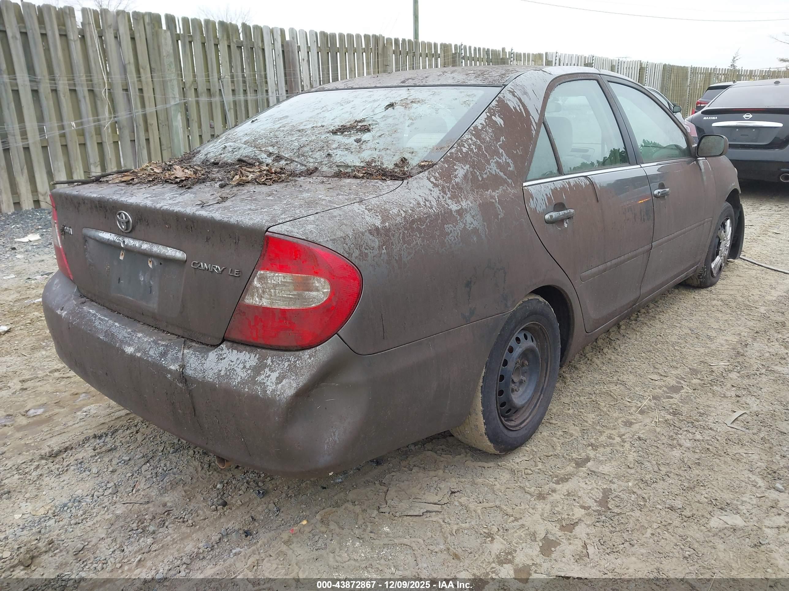 TOYOTA CAMRY image 4
