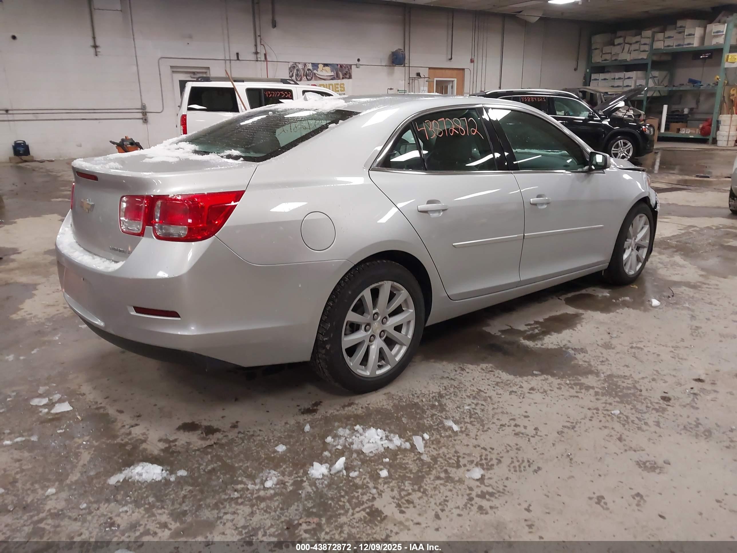 CHEVROLET MALIBU image 4
