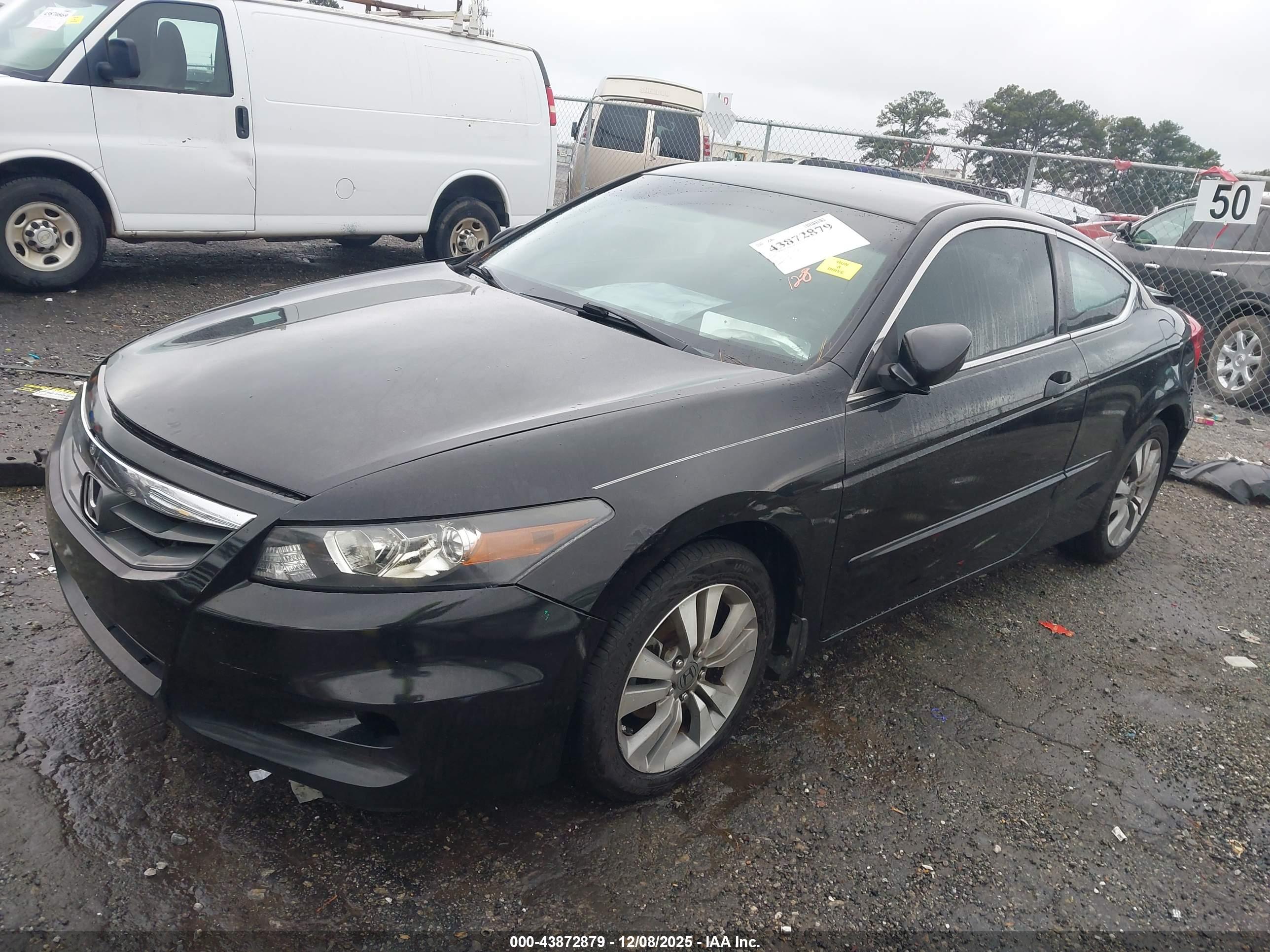 HONDA ACCORD image 2