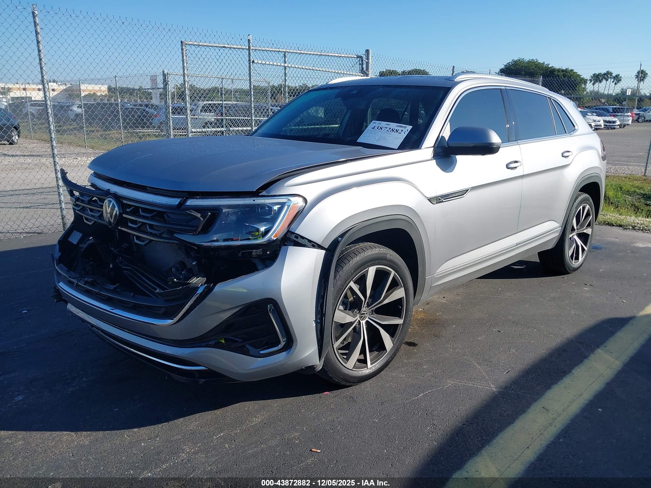 VOLKSWAGEN ATLAS image 2