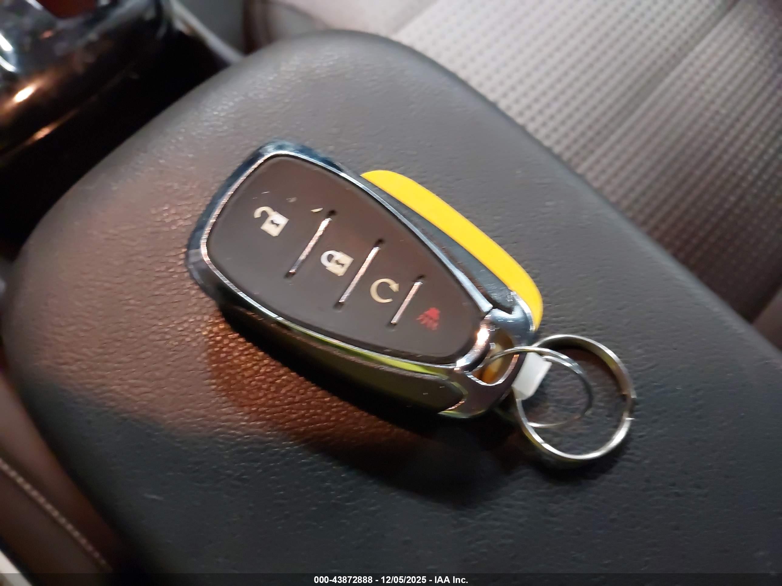 CHEVROLET TRAX image 11