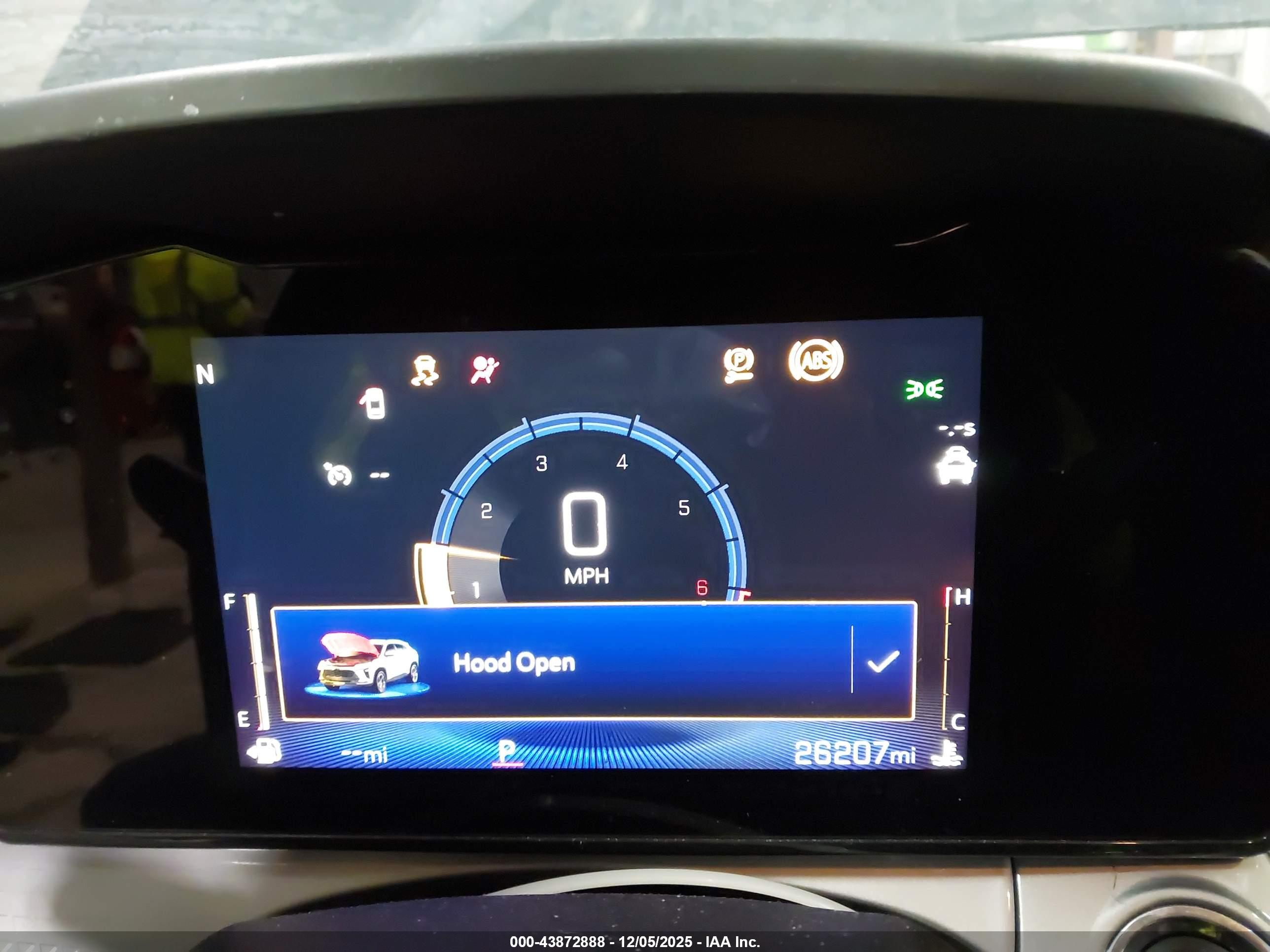 CHEVROLET TRAX image 7