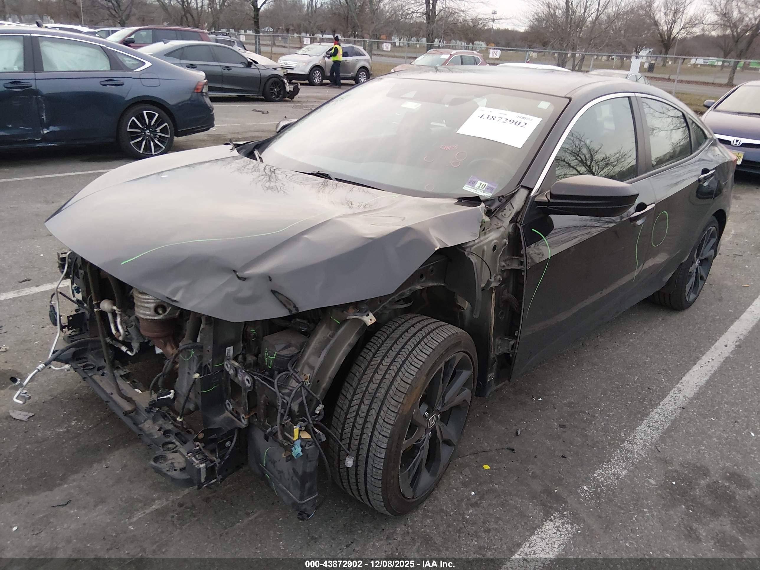 HONDA CIVIC image 2