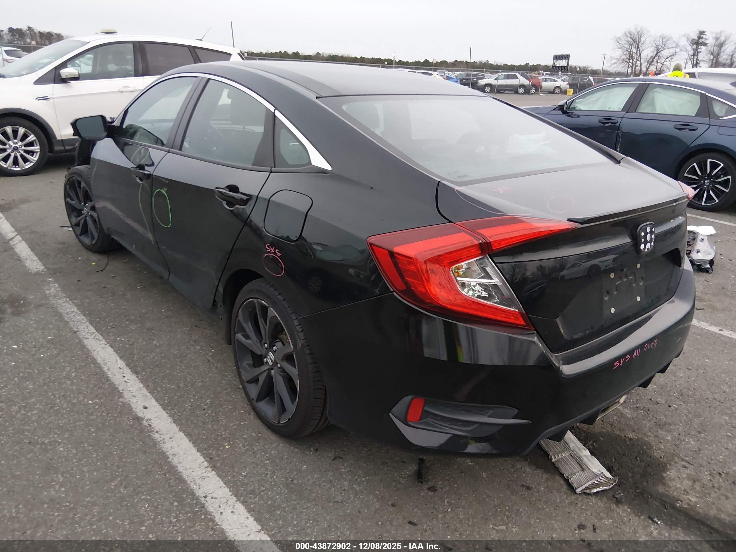 HONDA CIVIC image 3