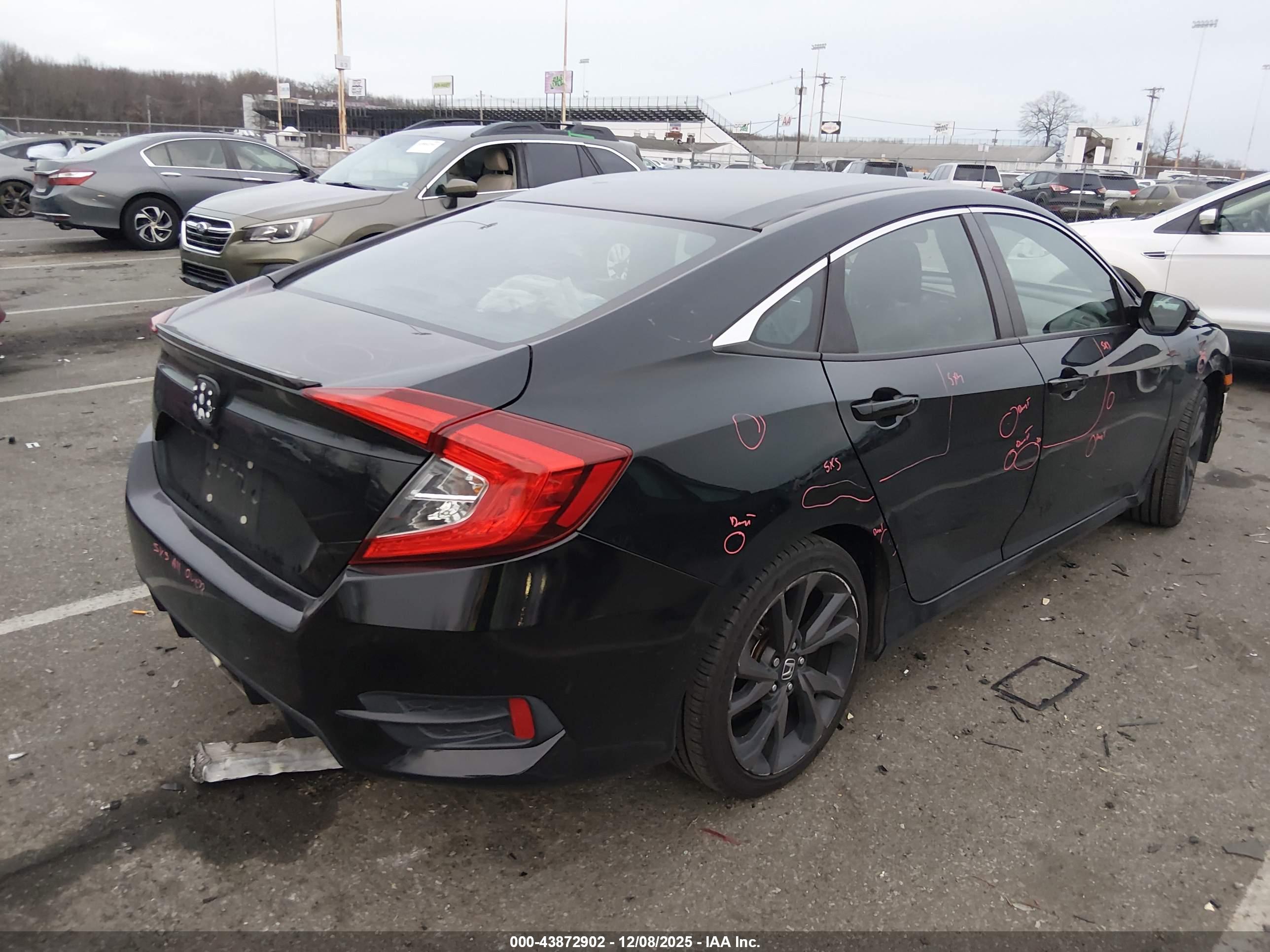 HONDA CIVIC image 4