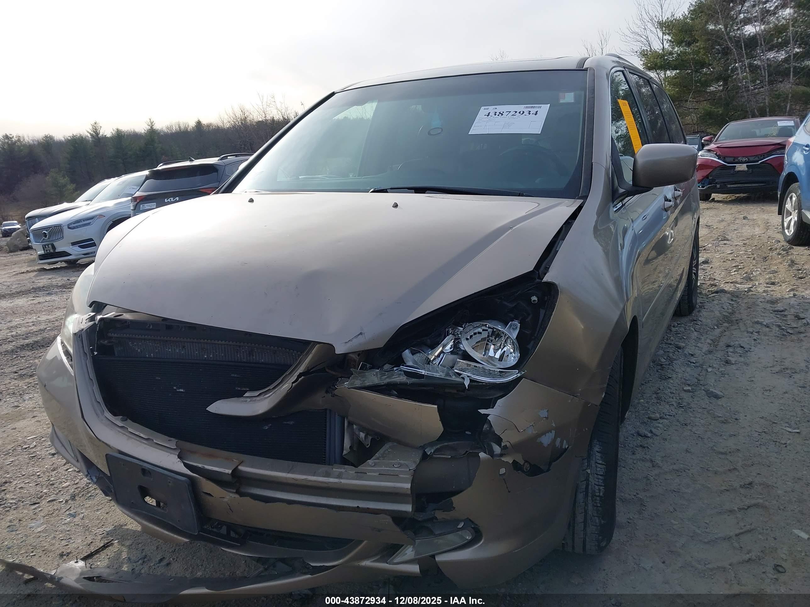 HONDA ODYSSEY image 2