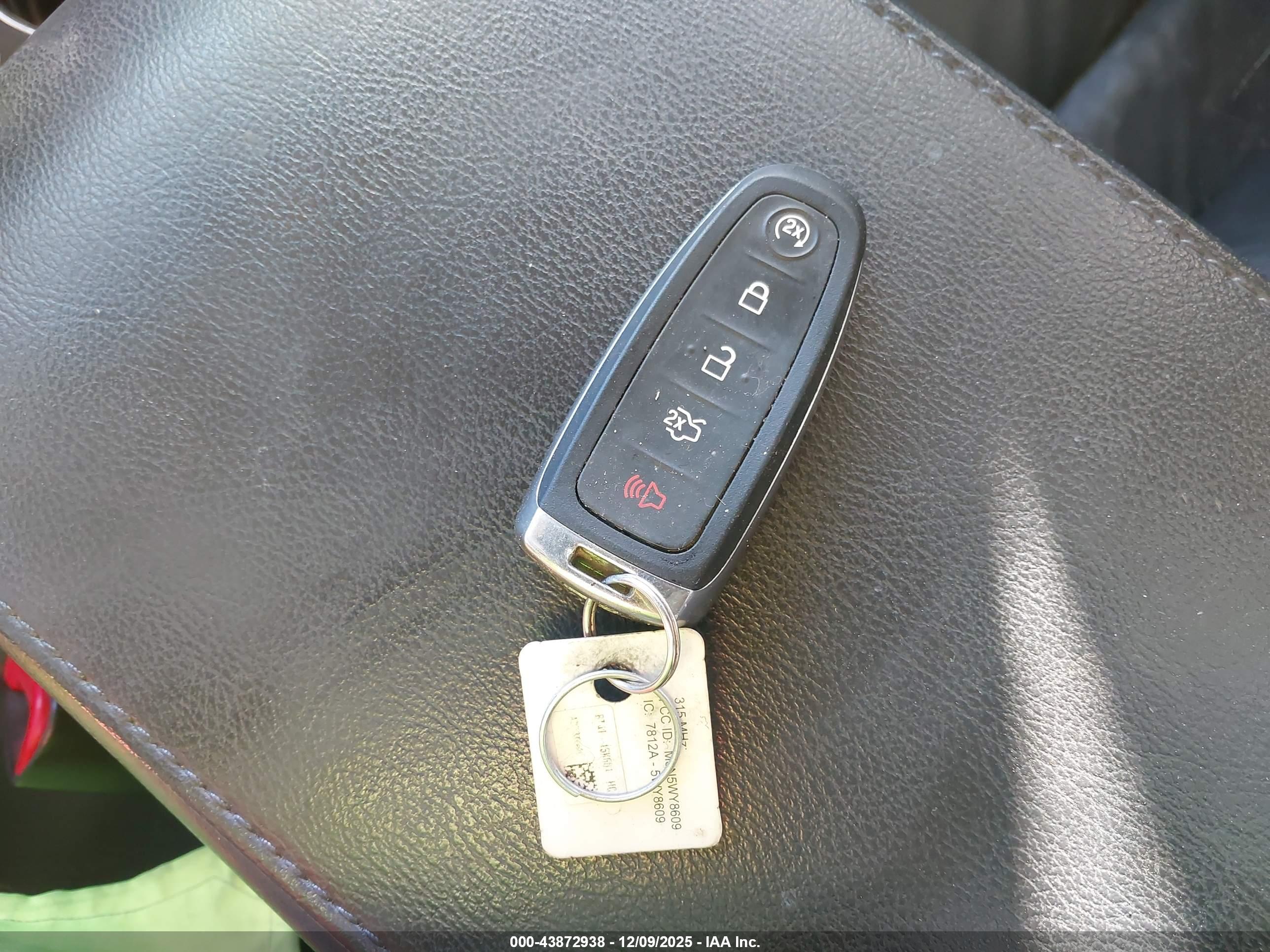 FORD FLEX image 11