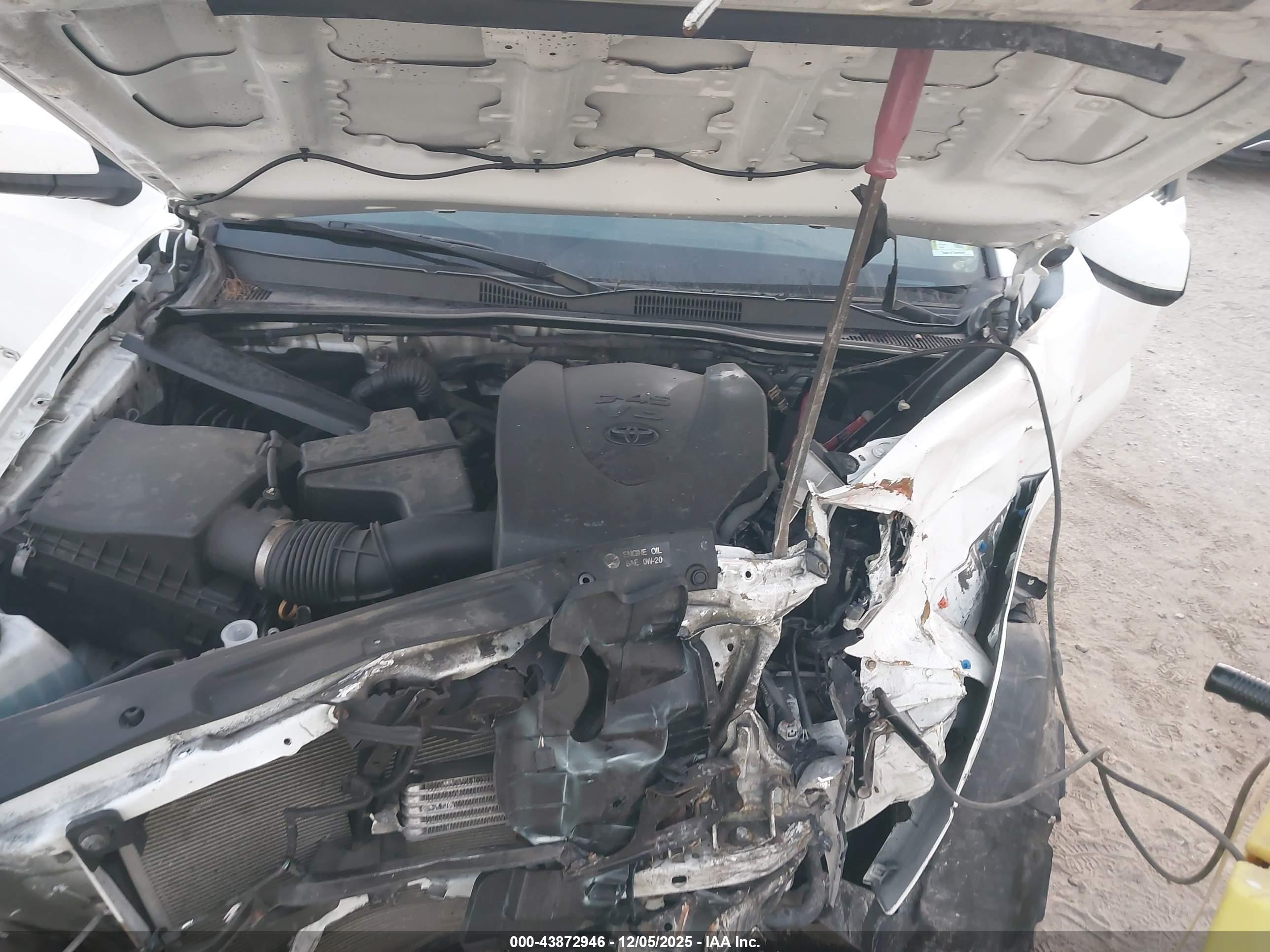 TOYOTA TACOMA image 10