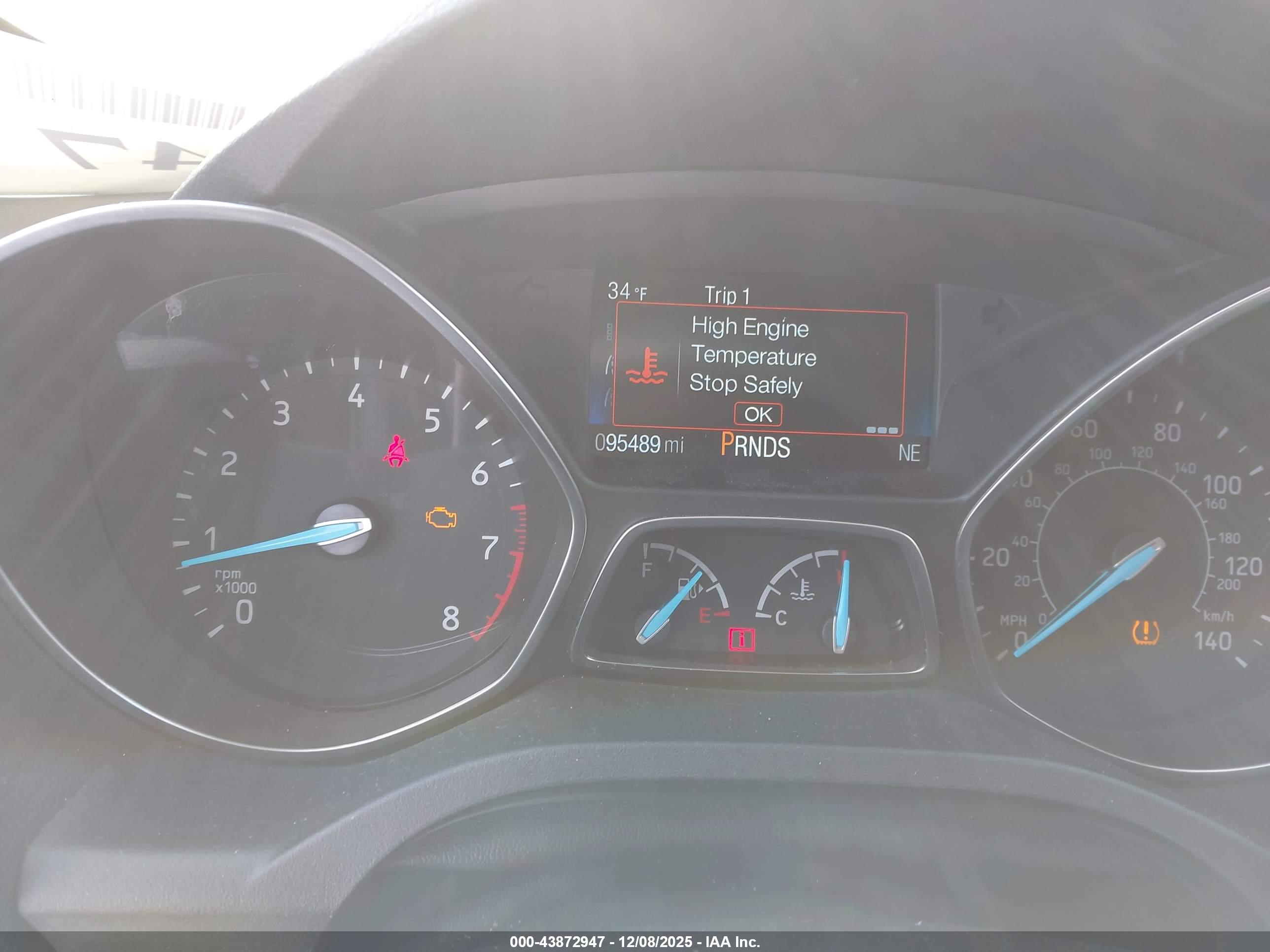 FORD ESCAPE image 7