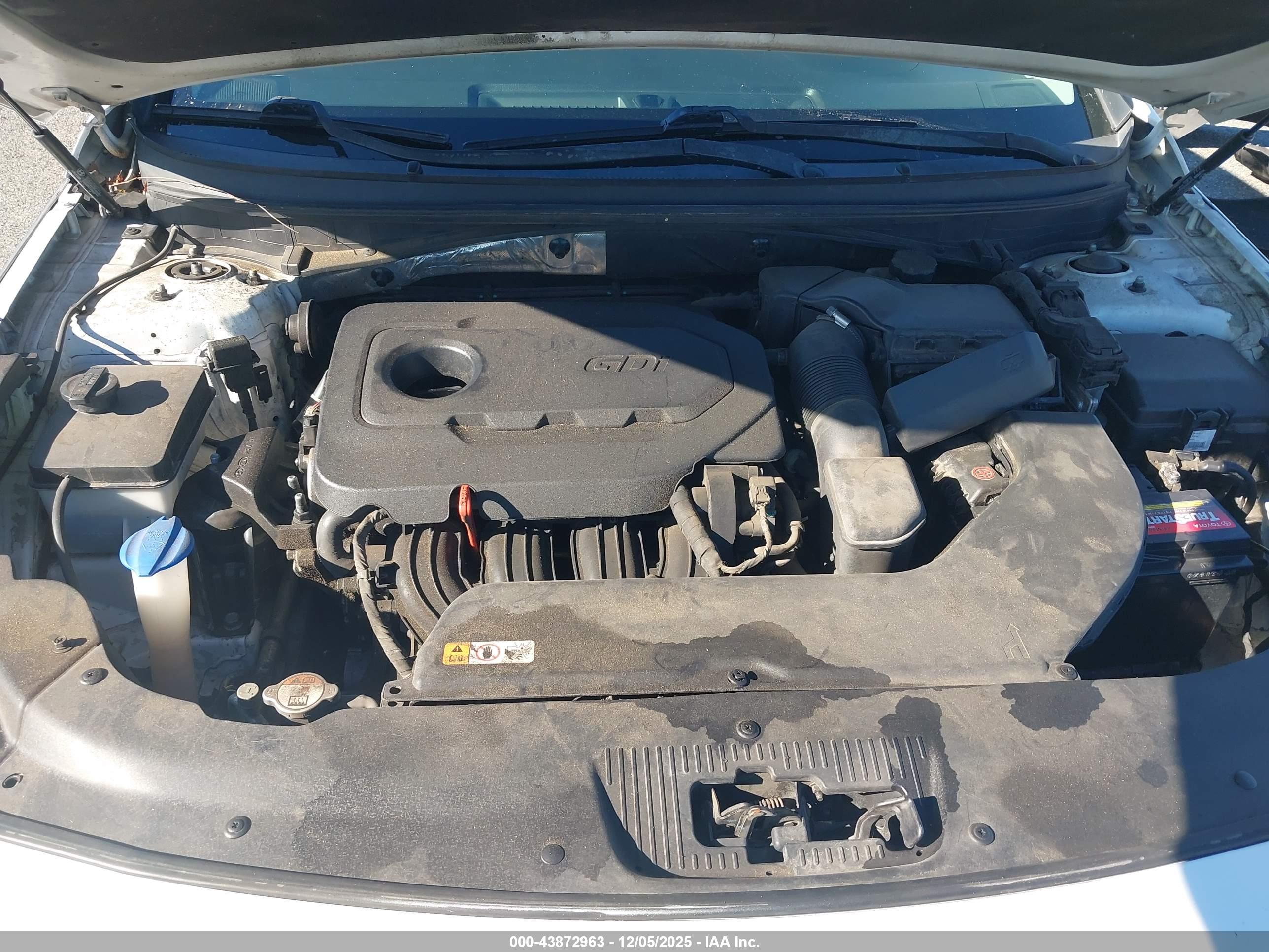 HYUNDAI SONATA image 10