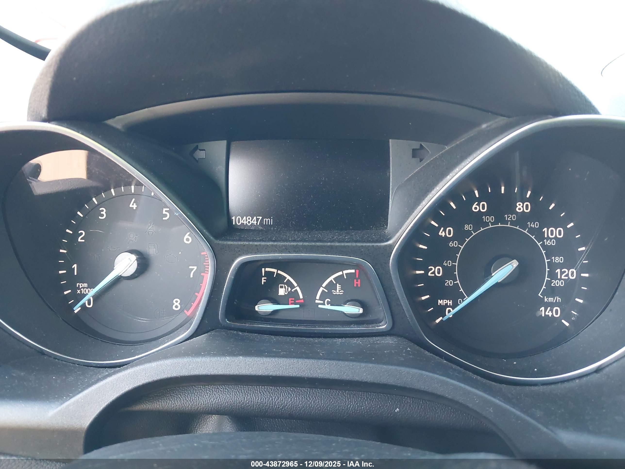 FORD ESCAPE image 7