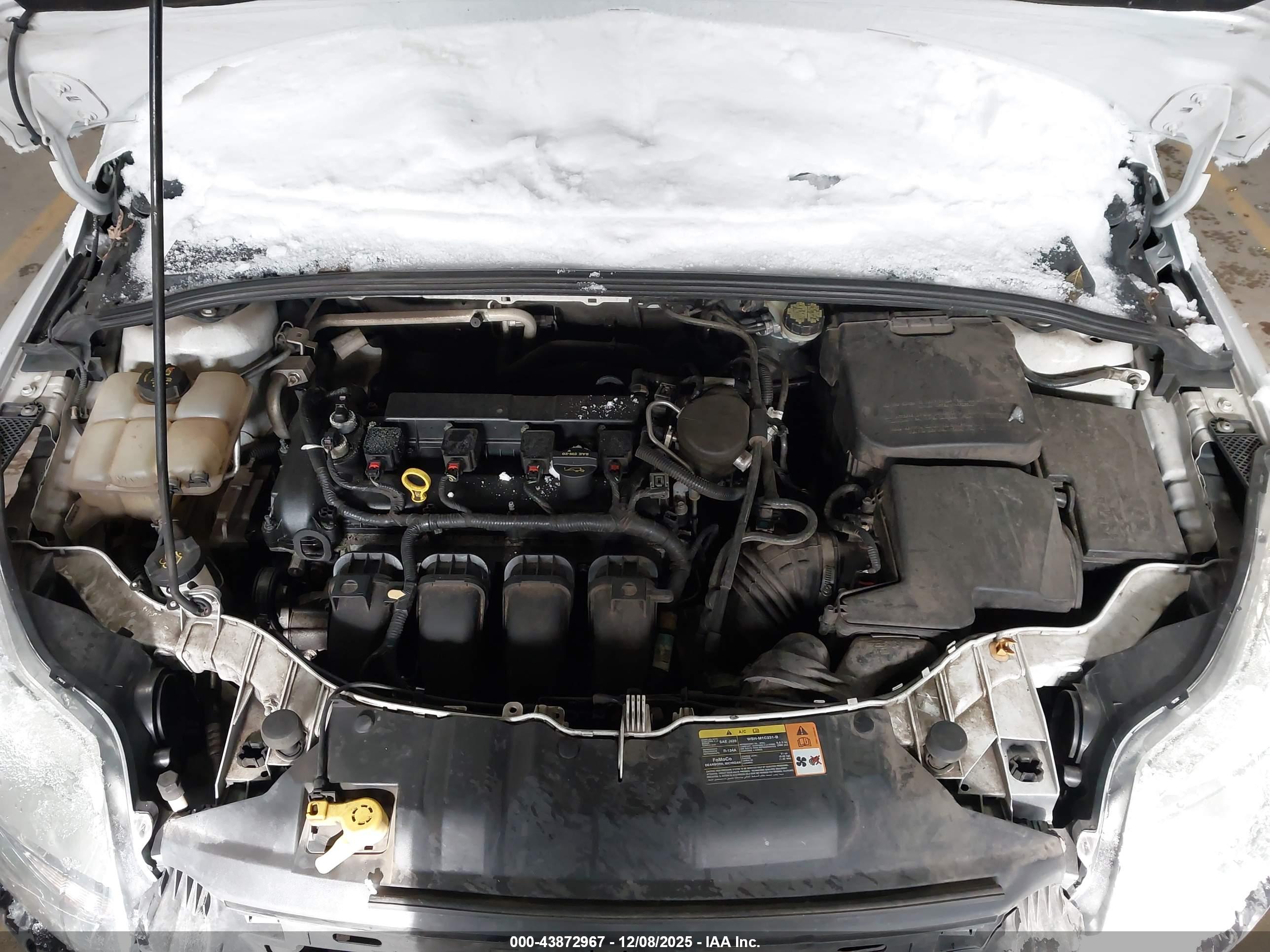 FORD FOCUS image 10