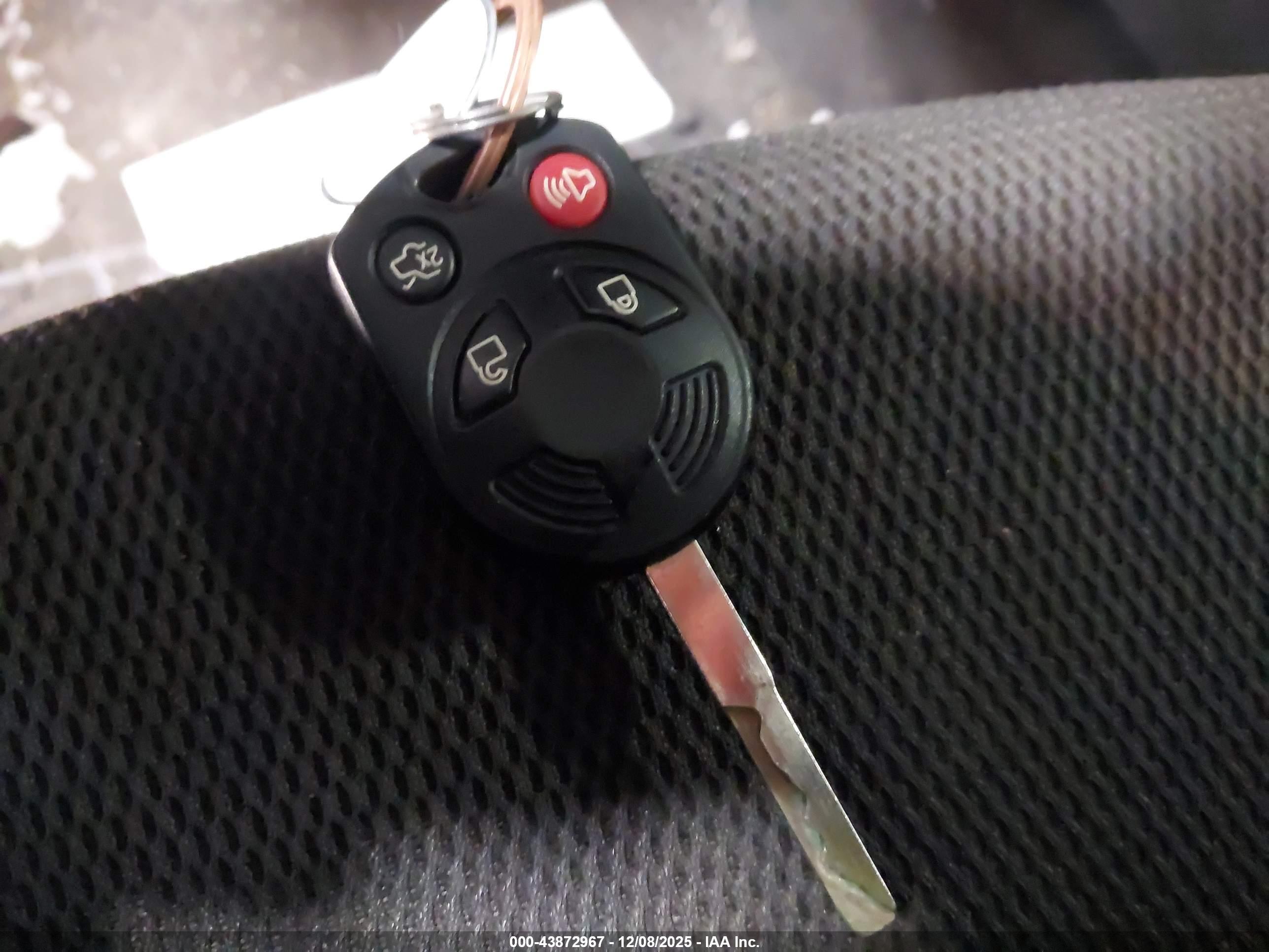 FORD FOCUS image 11